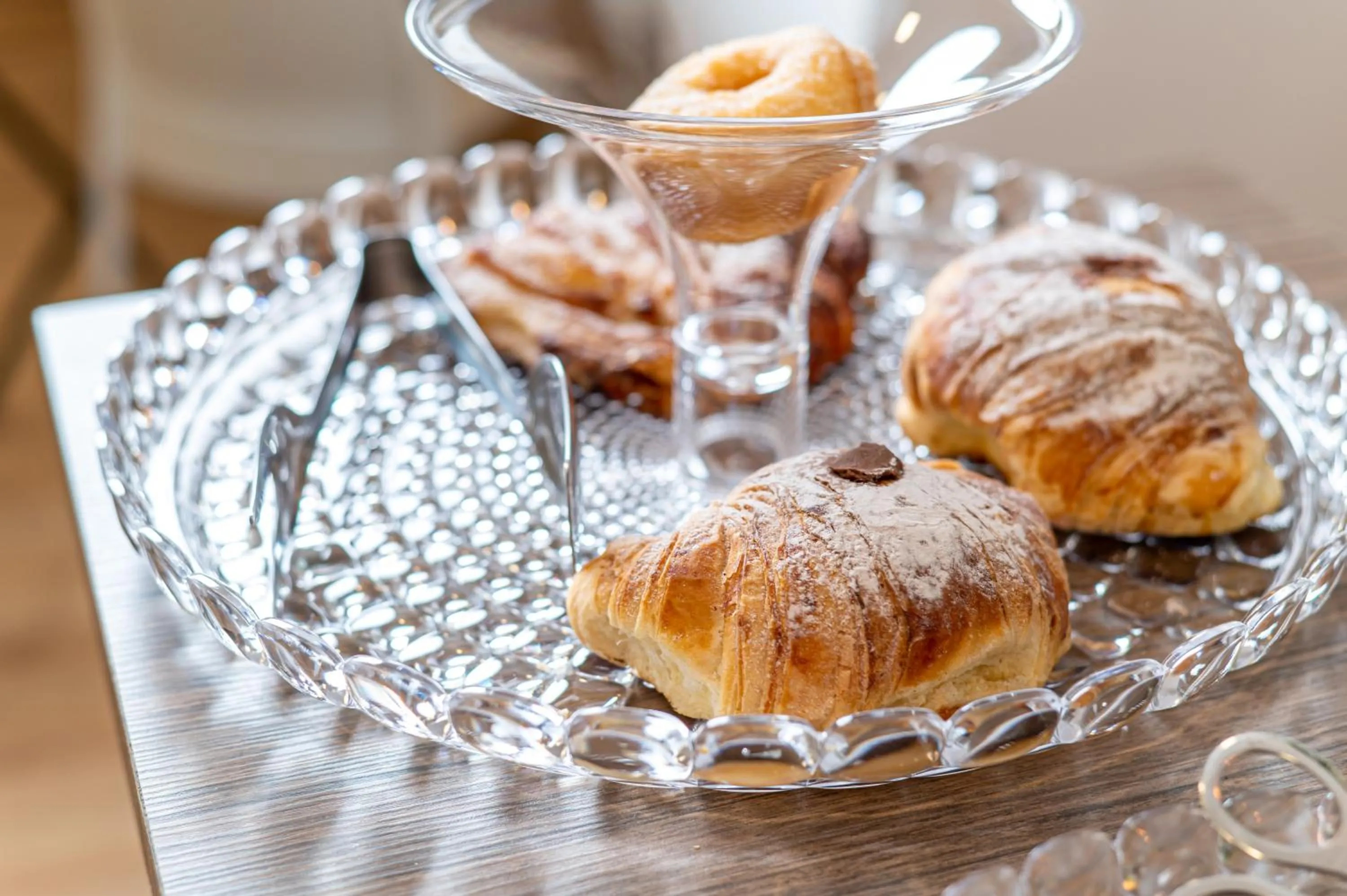 Breakfast in Neocore