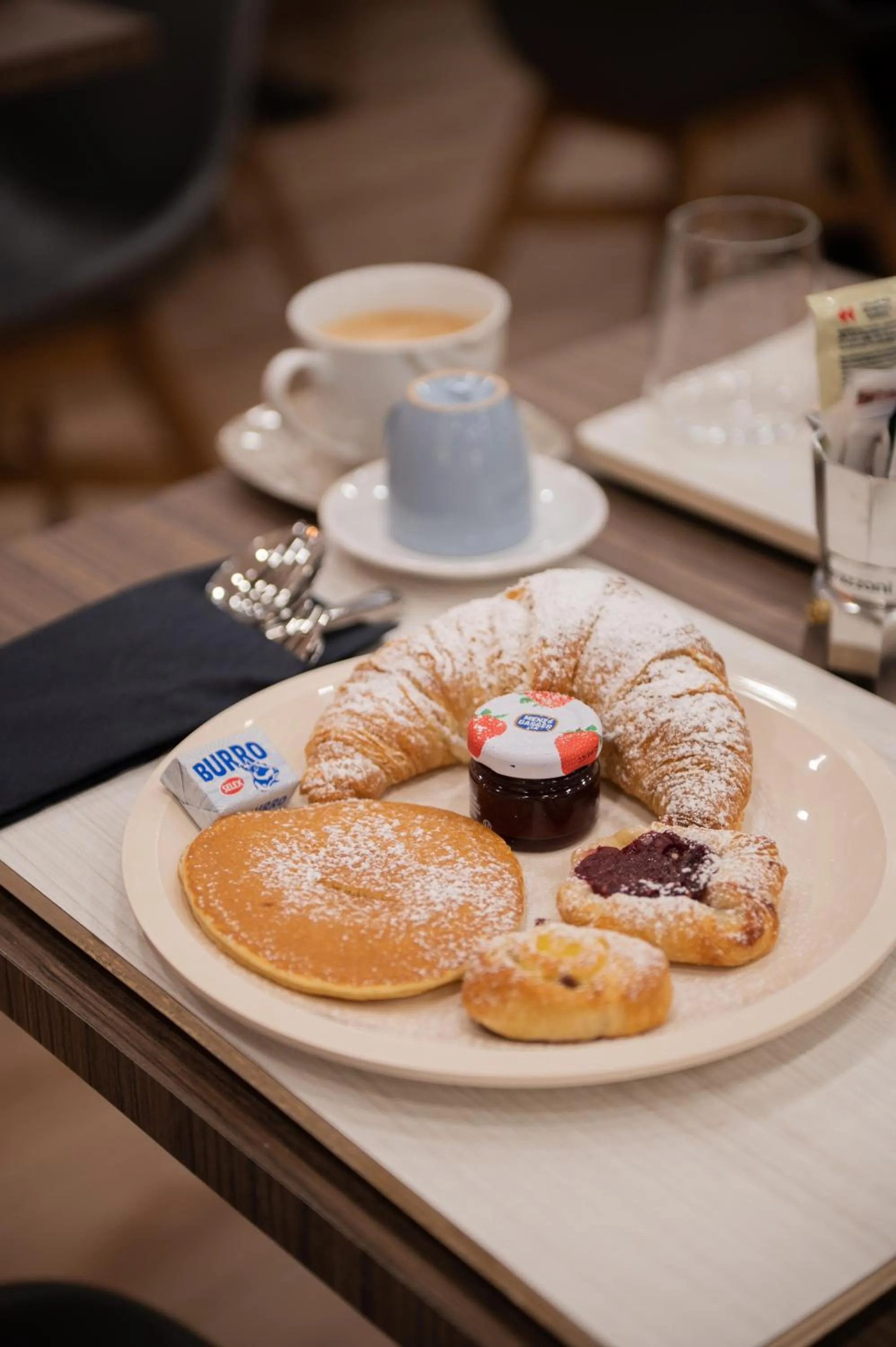 Breakfast in Neocore