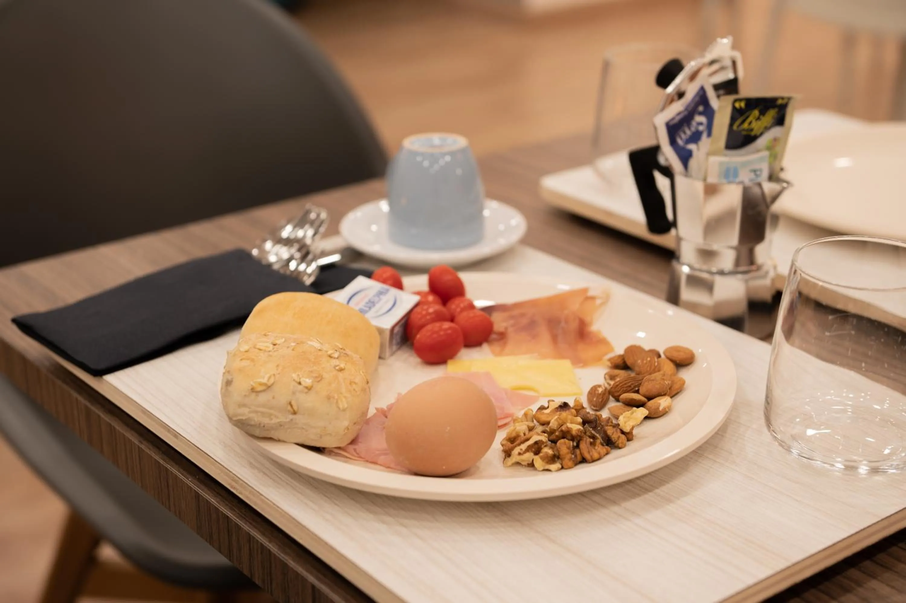 Breakfast in Neocore