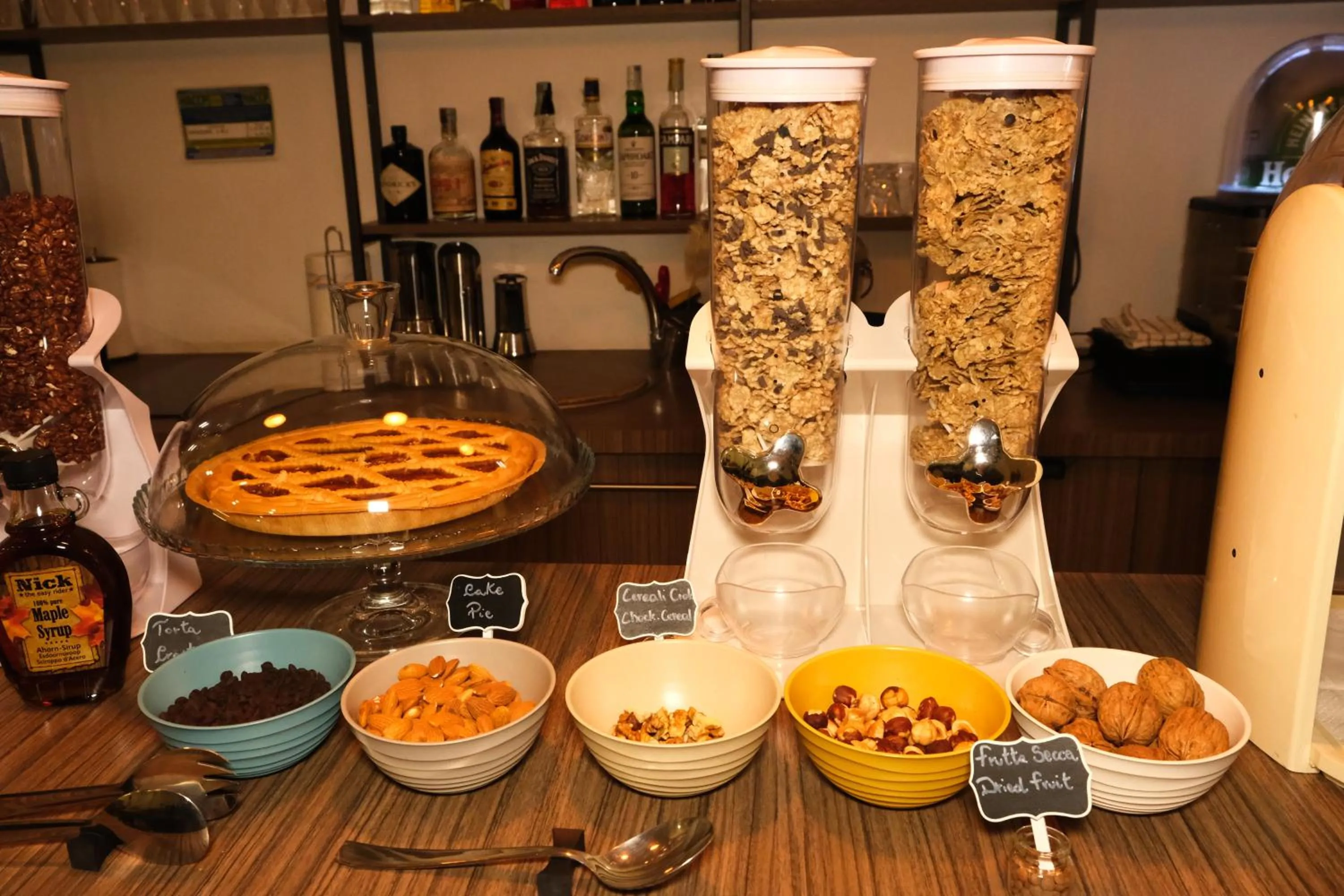 Breakfast in Neocore