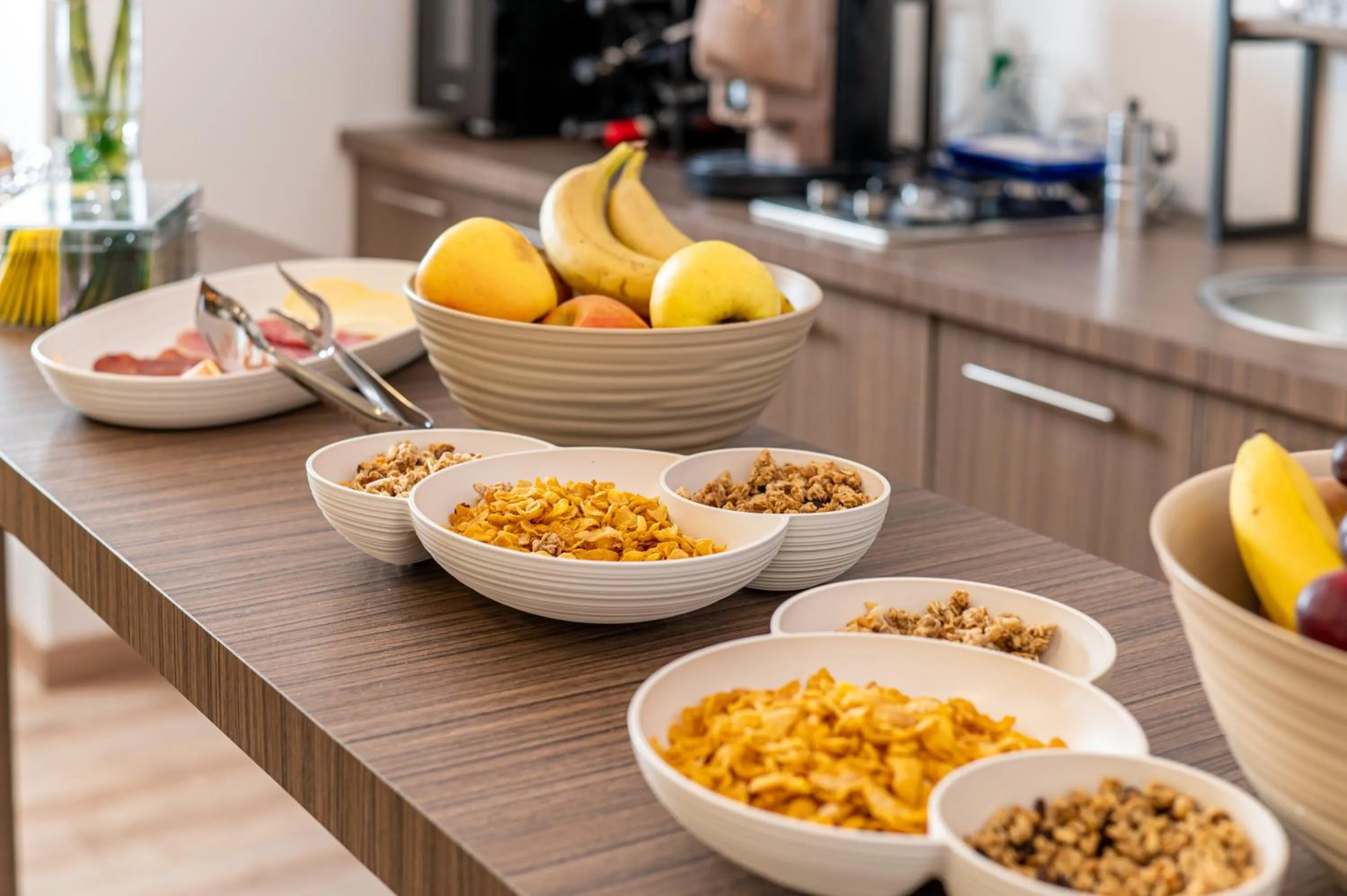 Breakfast in Neocore