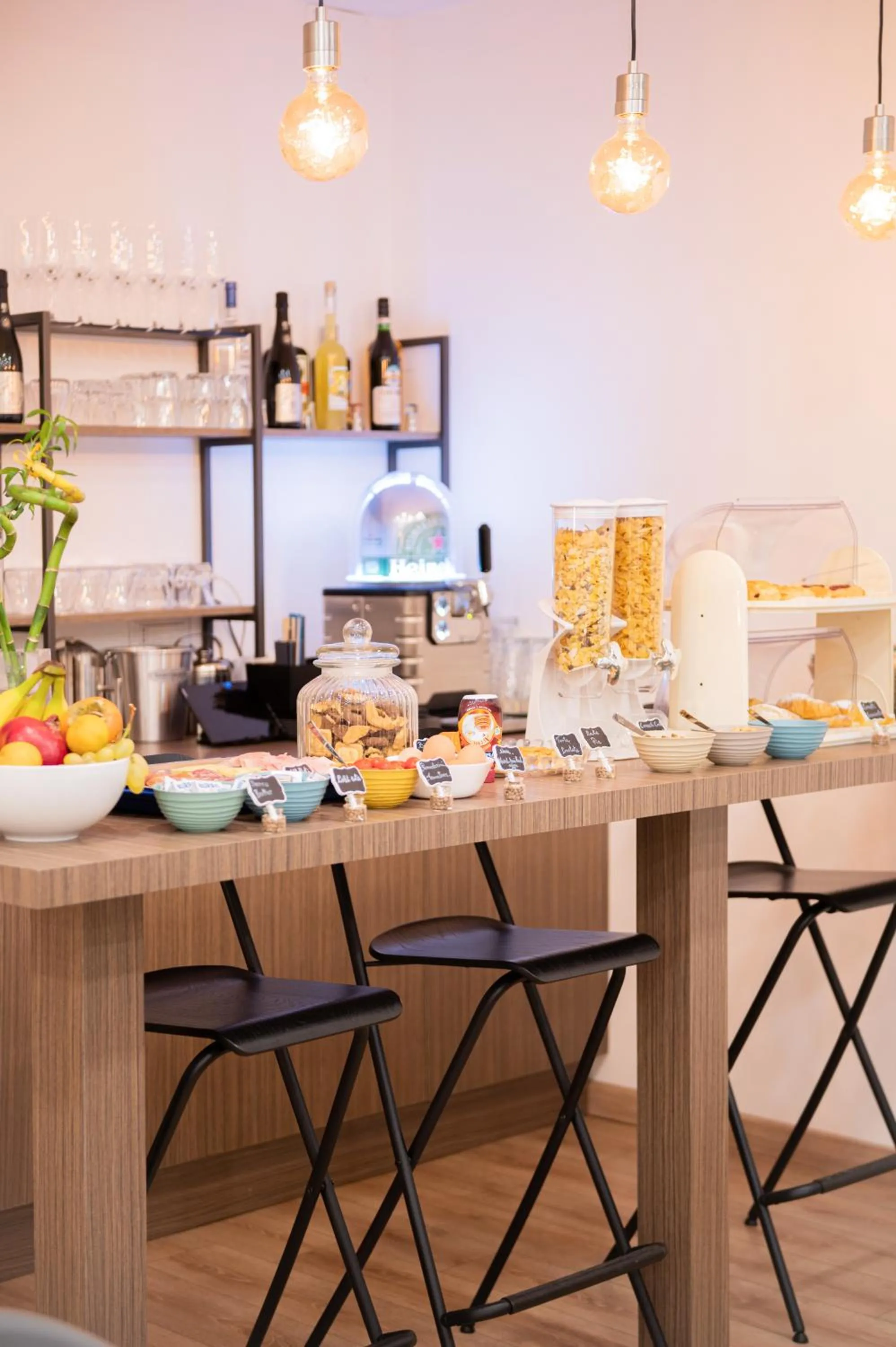 Food and drinks in Neocore