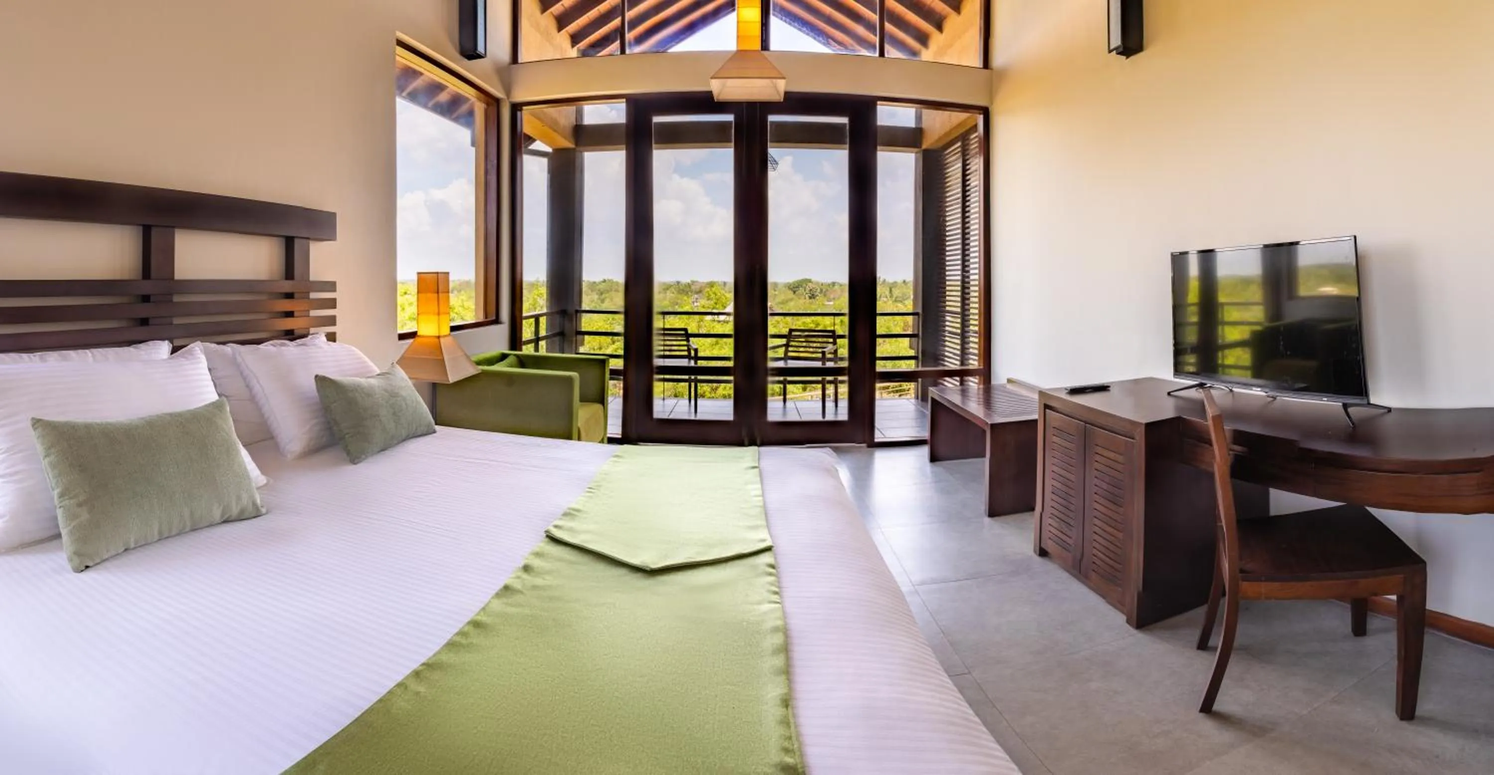 Bed in Rock Wild Yala