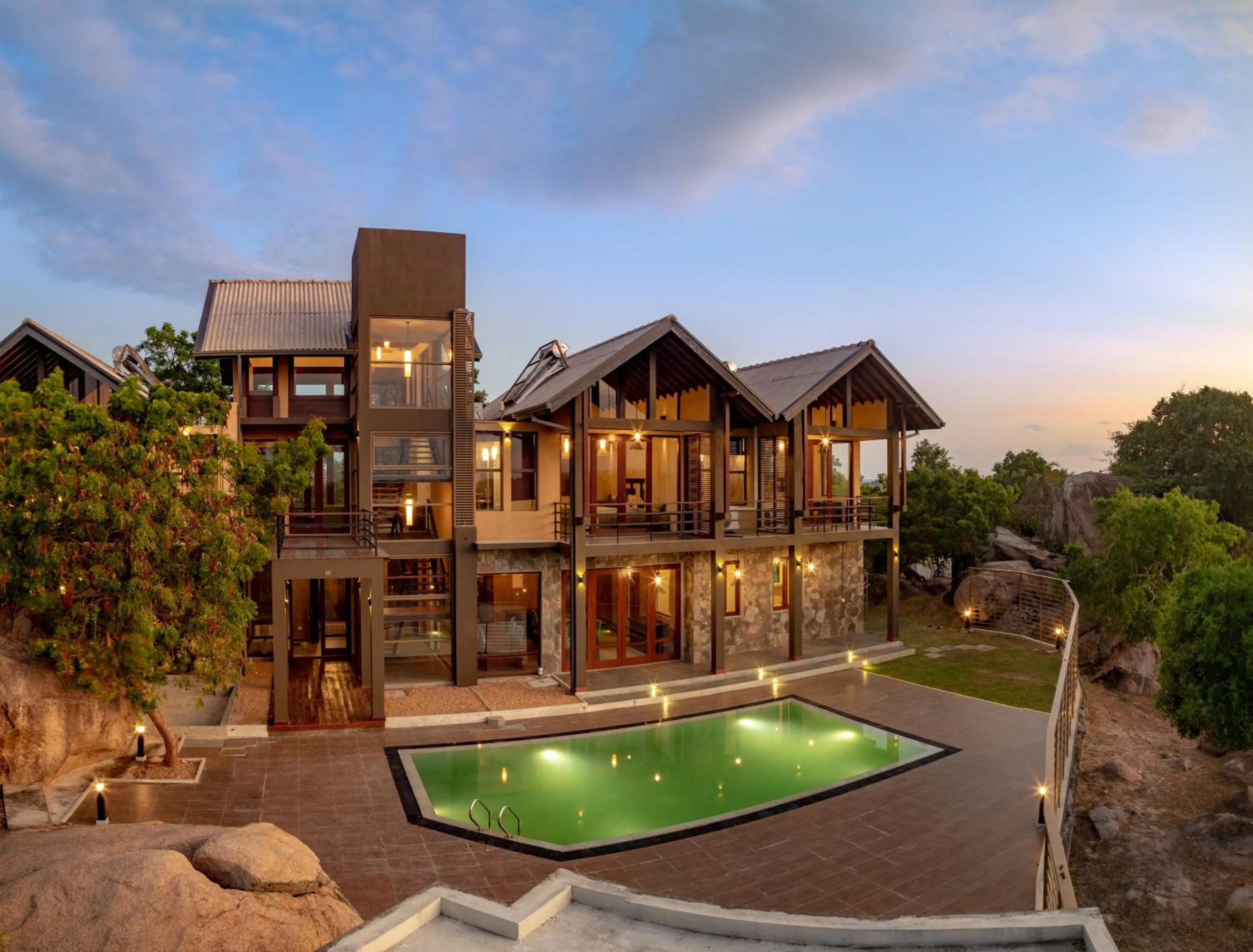 Property building in Rock Wild Yala