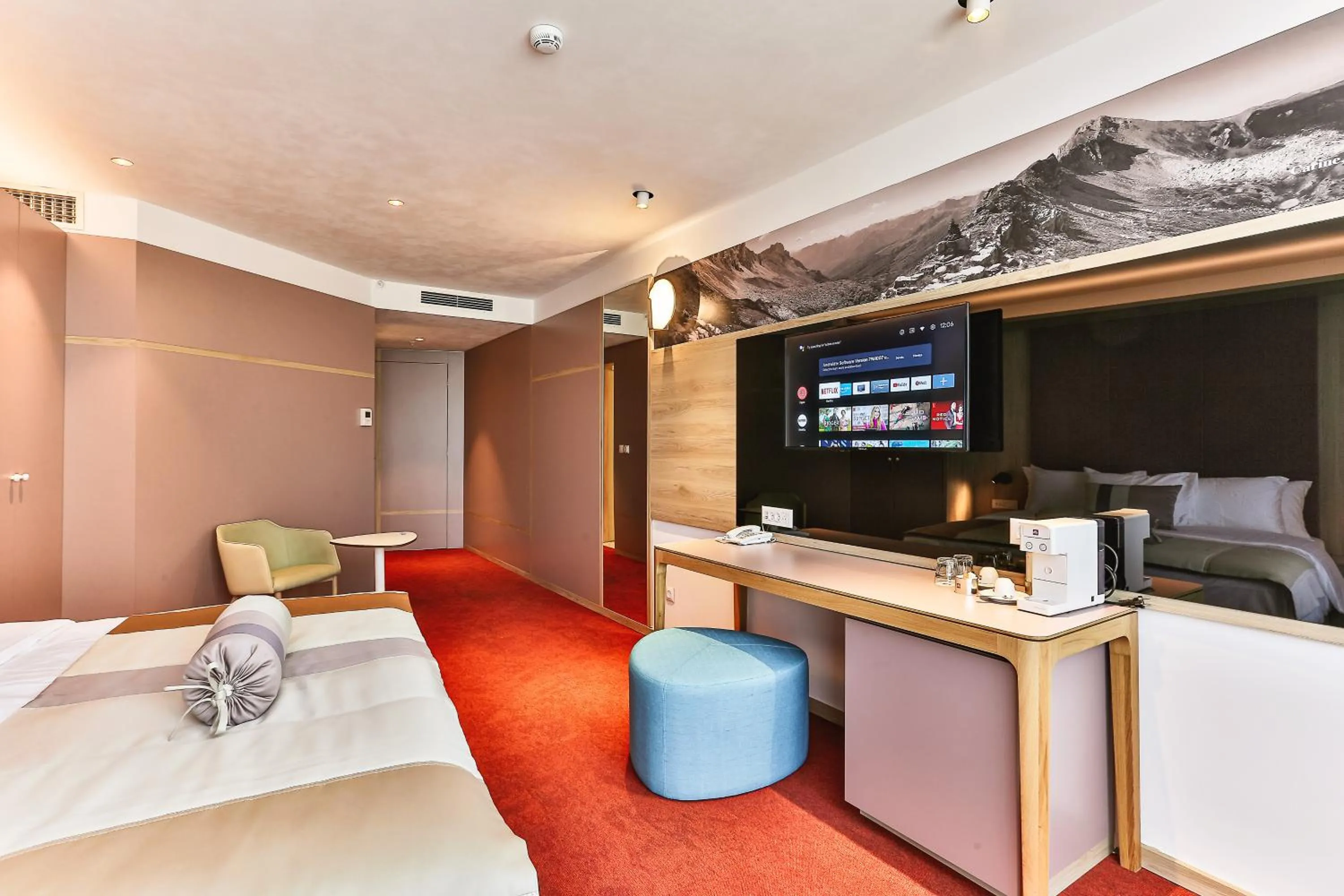 Bedroom, Bed in Carine Hotel Centar