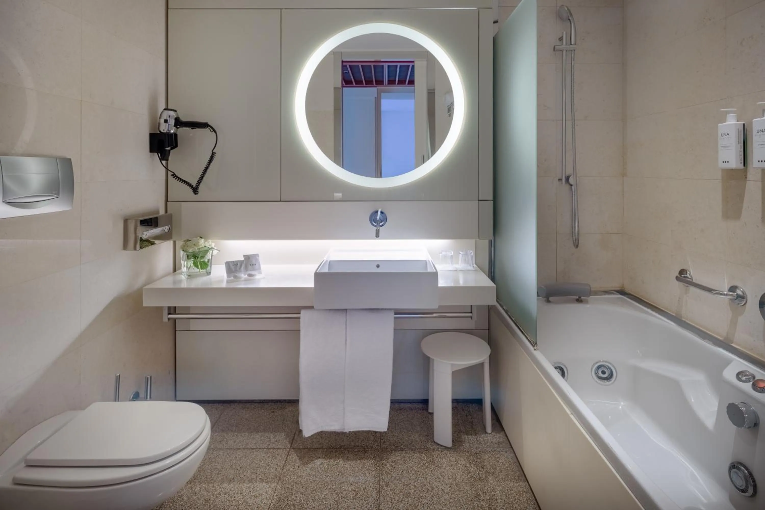 Bathroom in UNA Hotels Bologna Centro