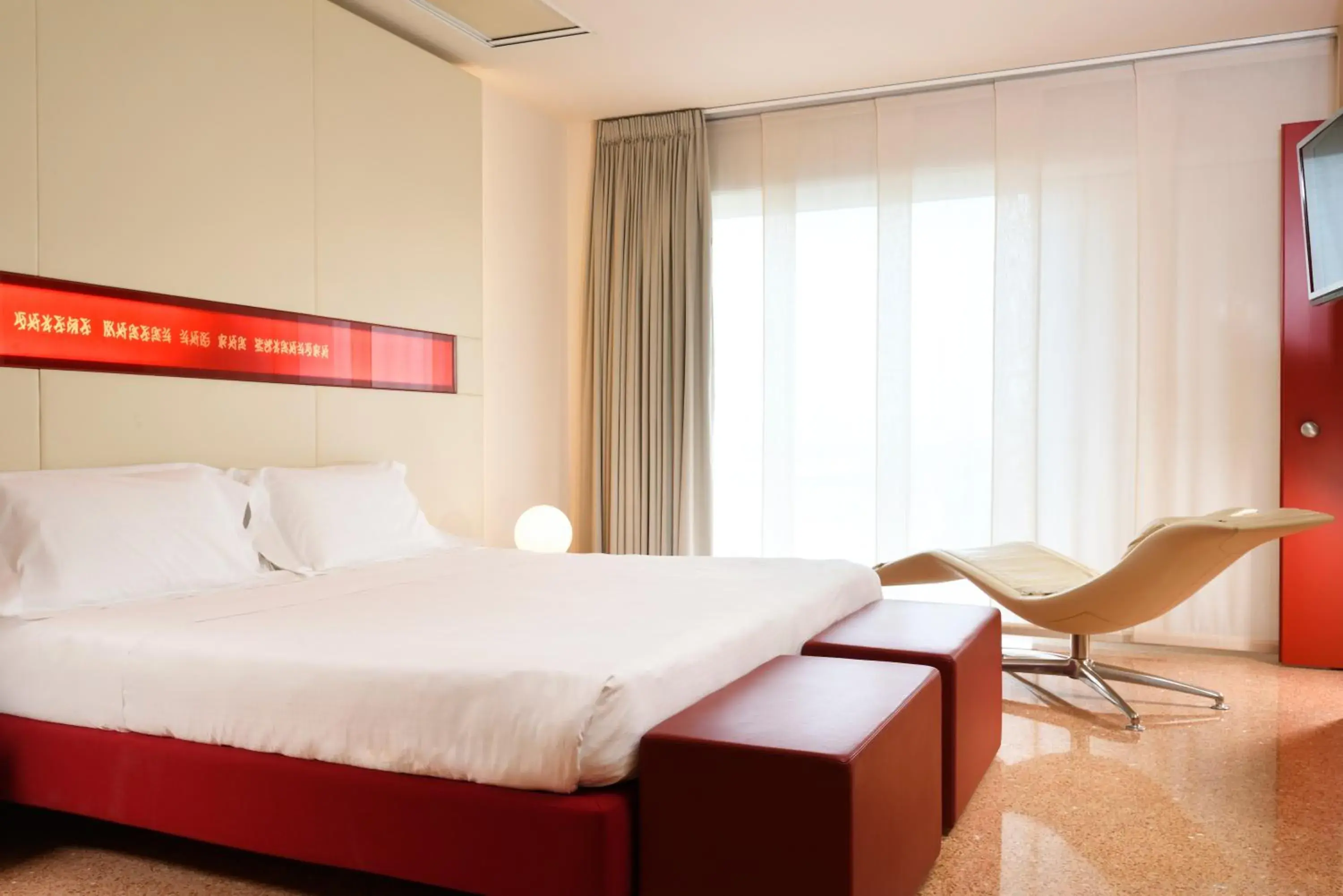 Bedroom, Bed in UNA Hotels Bologna Centro Bedroom, Bed in UNA Hotels Bologna Centro