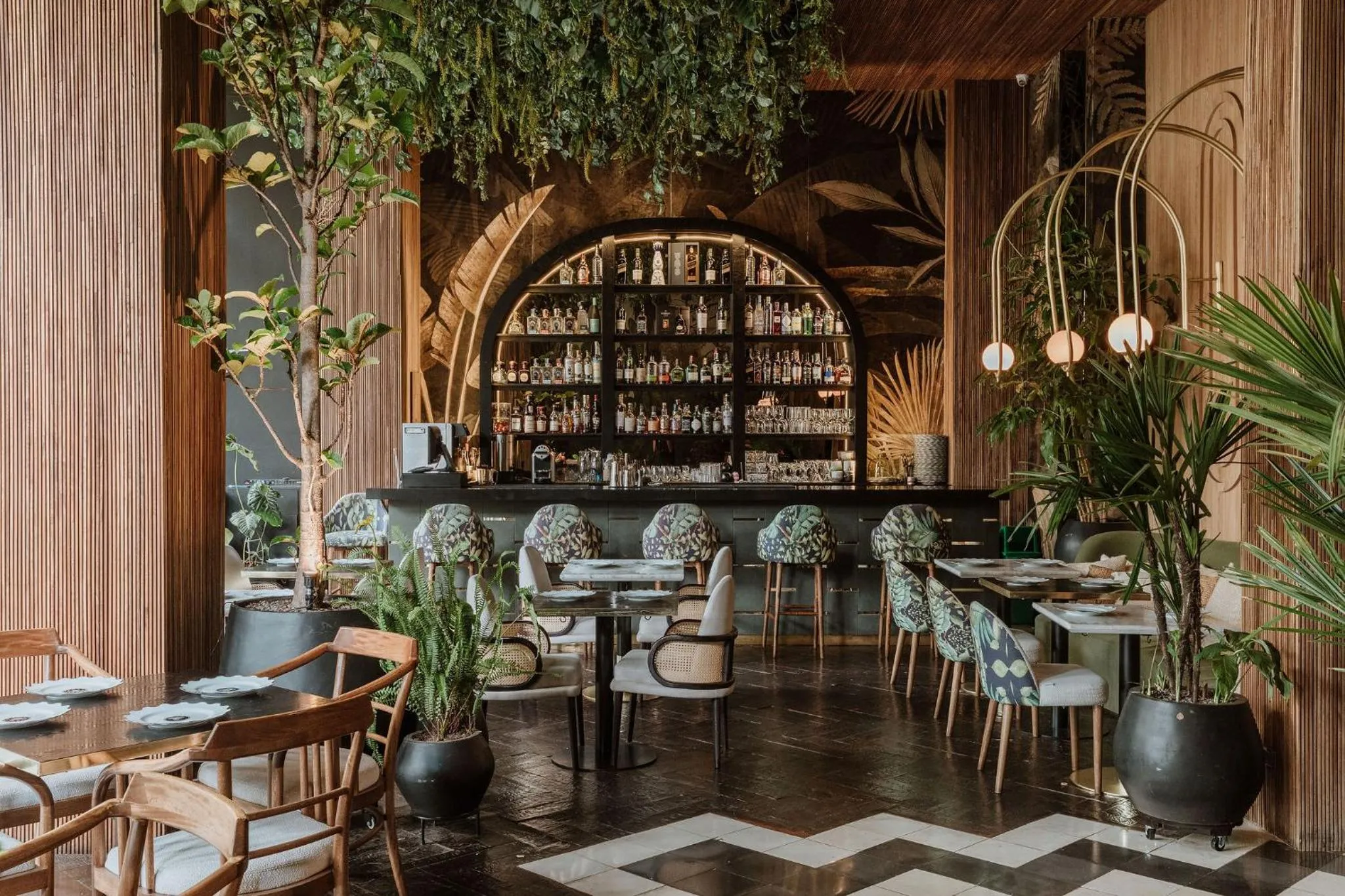 Restaurant/places to eat in Selvario 36 Hotel