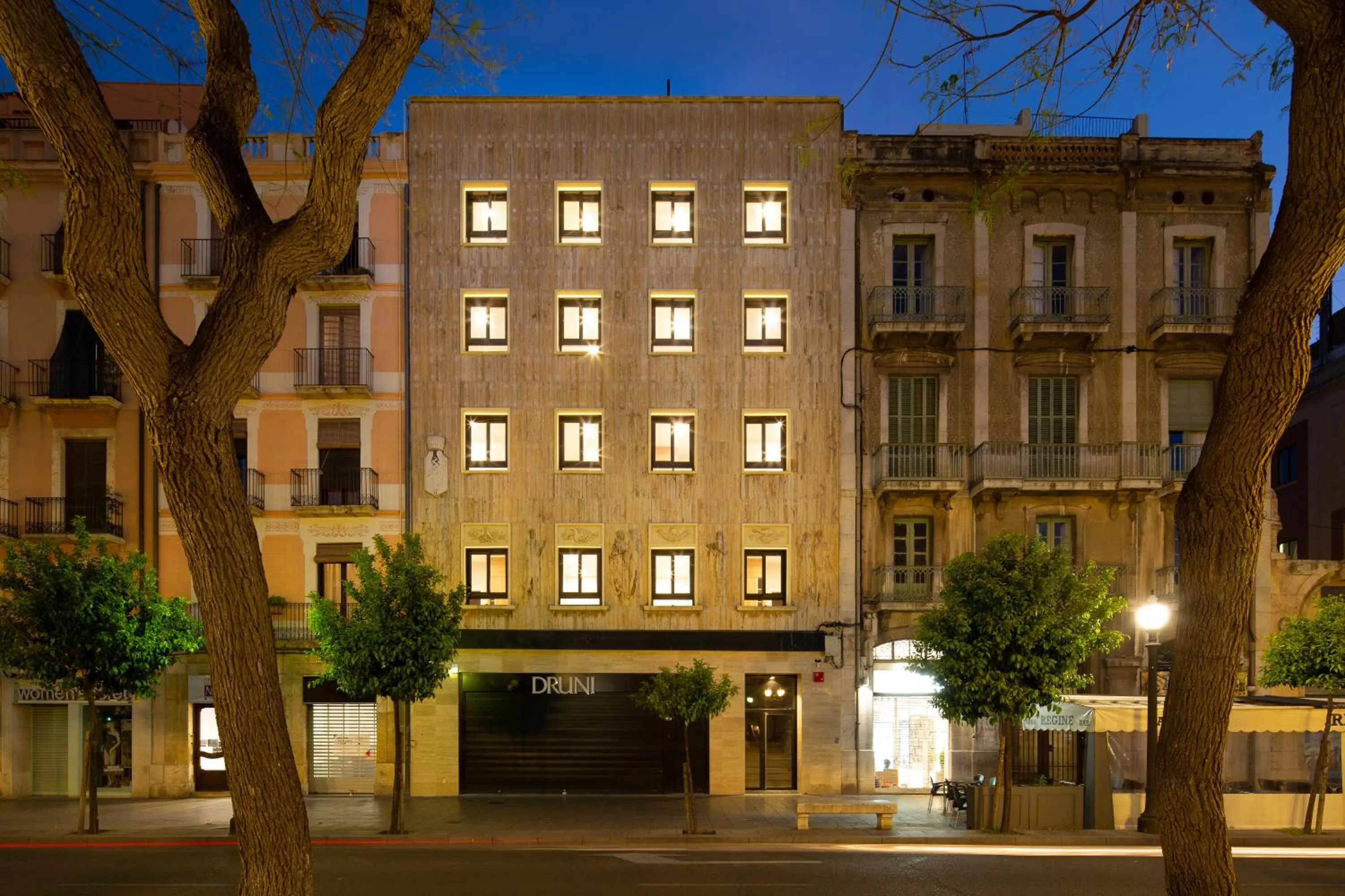 Tgna Rambla 68