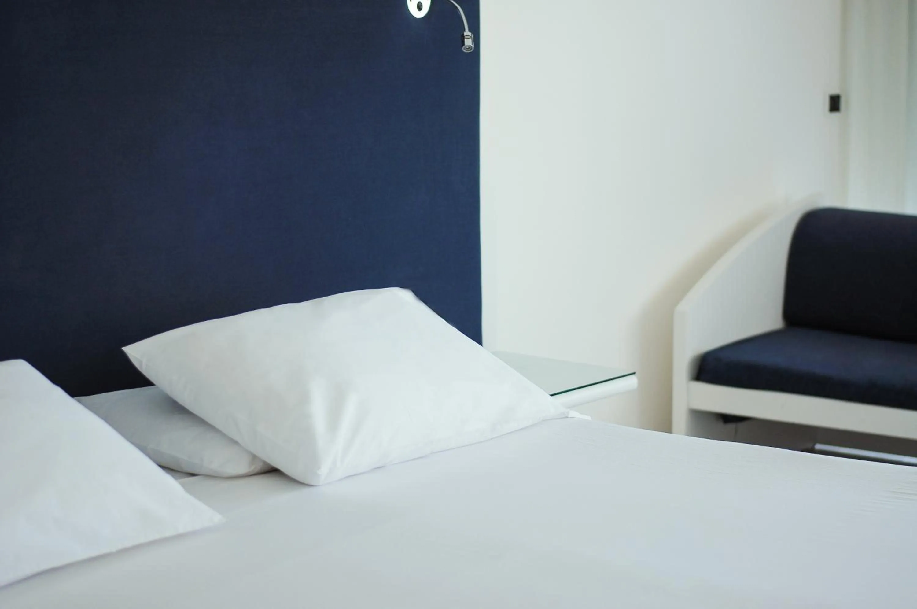 Bedroom, Bed in Regina Cristina