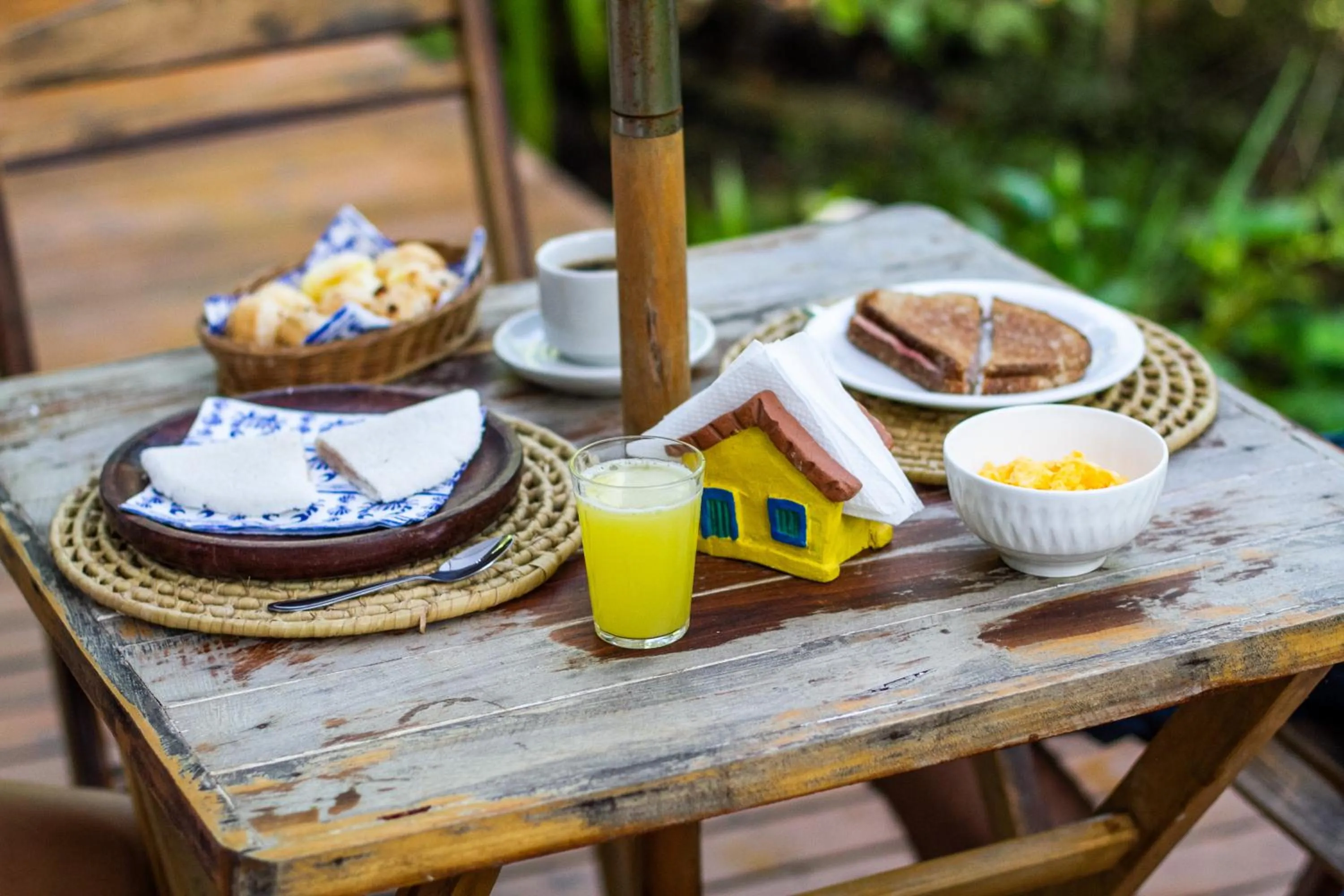 Breakfast in Beco do Pescador
