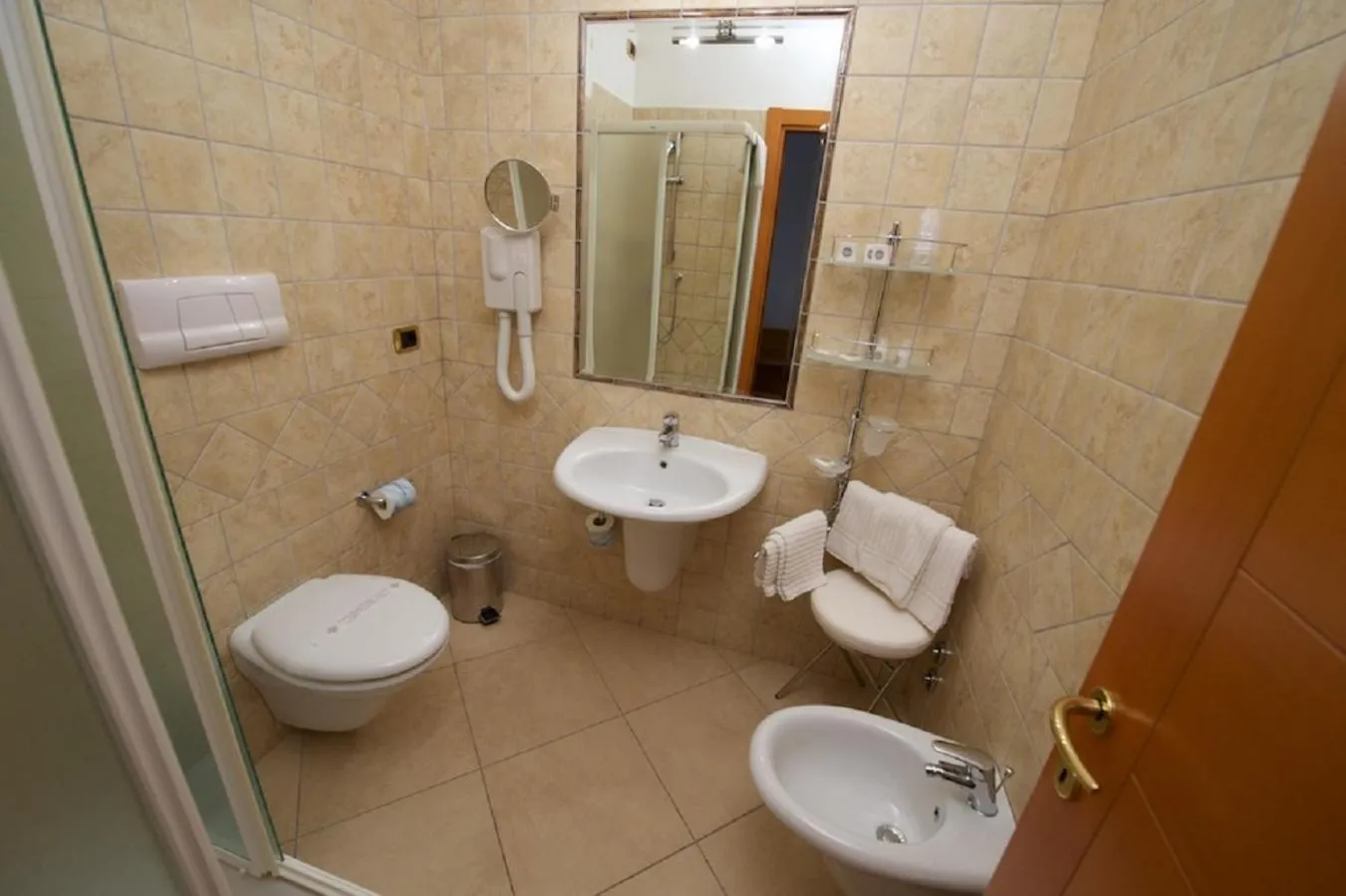 Bathroom in Hotel Portonuovo