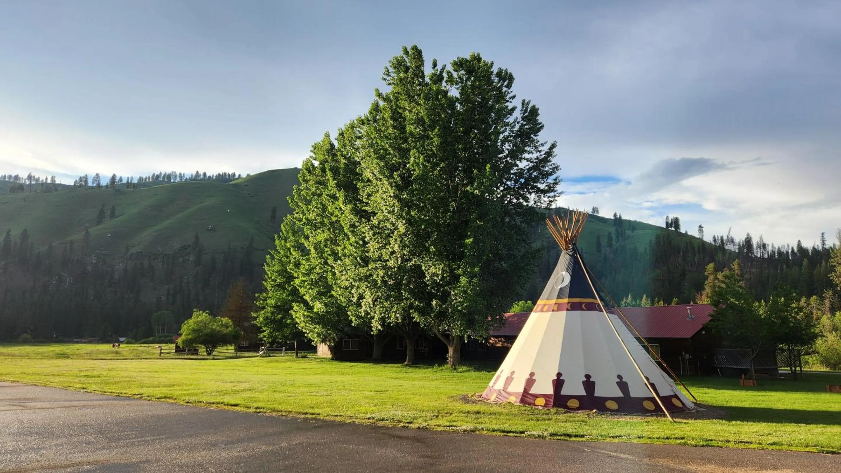 Other in Southfork Lodge - Riverside Inn