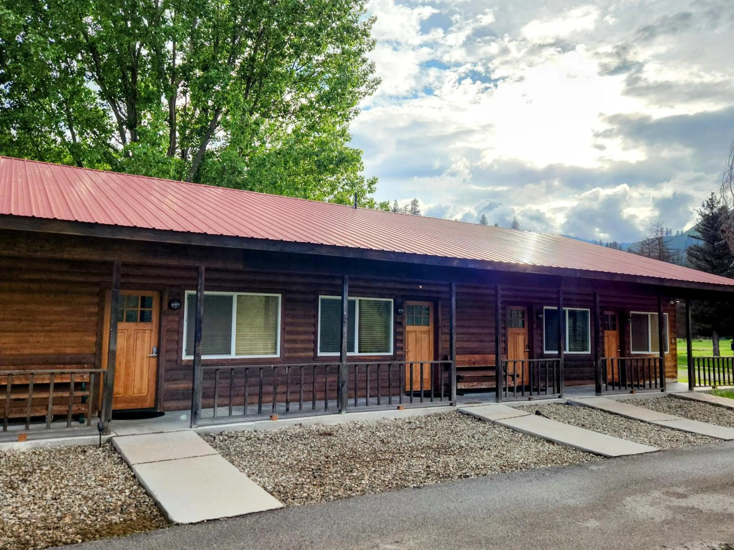 Lobby or reception in Southfork Lodge - Riverside Inn