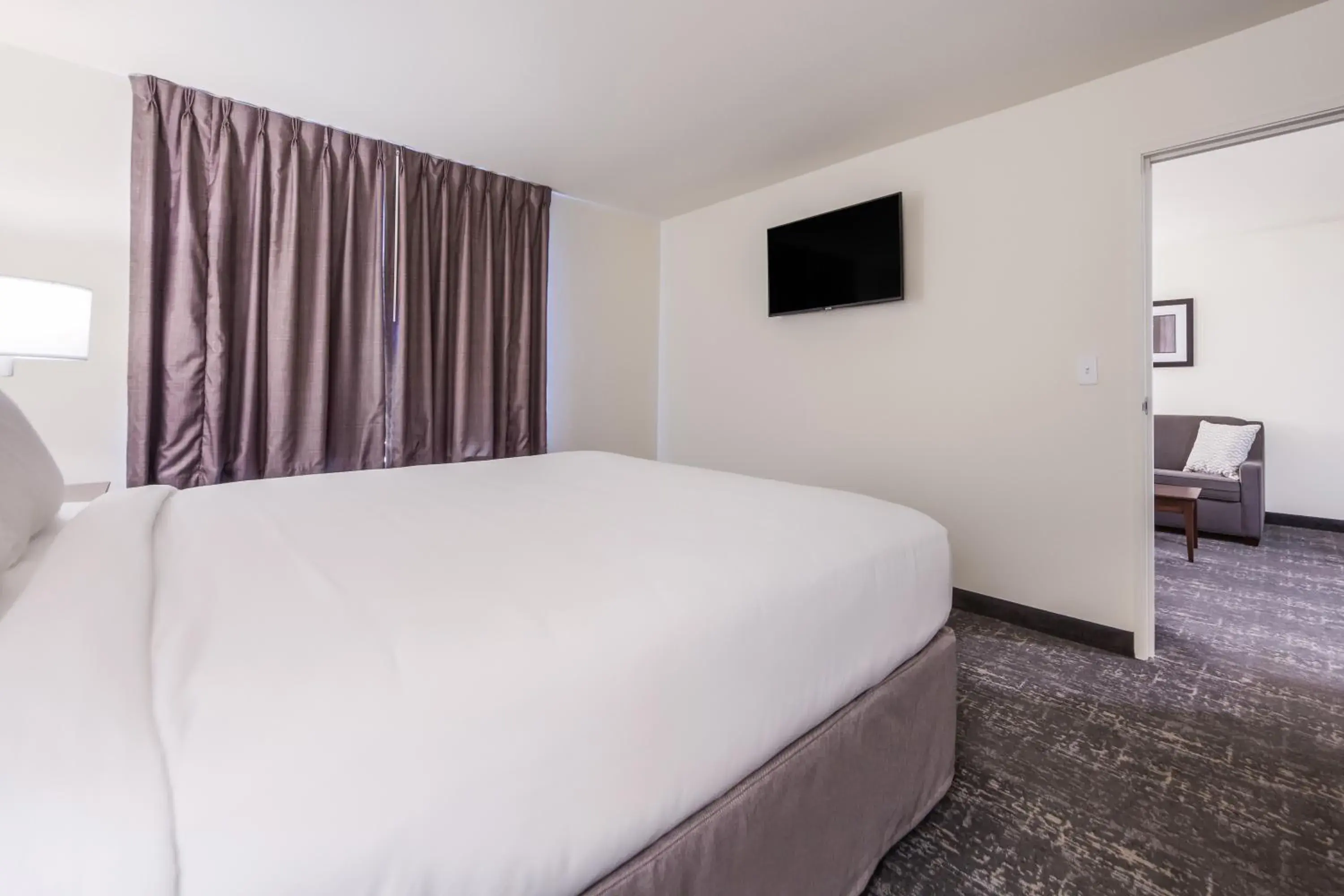 Bed in Cobblestone Inn & Suites-Fremont Bed in Cobblestone Inn & Suites-Fremont