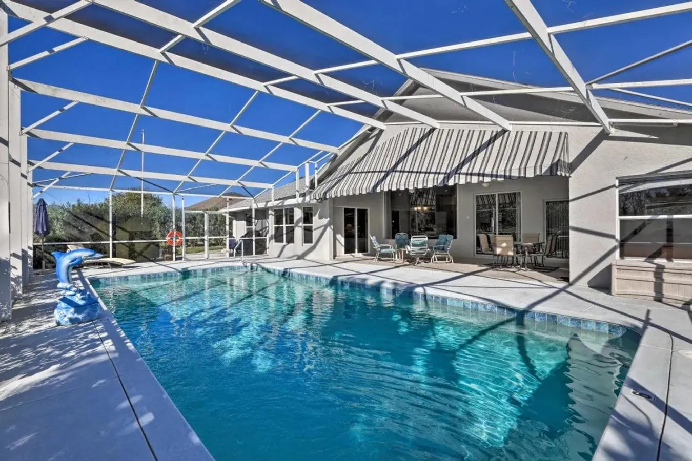Solar Heated Private Pool & Lanai On Golf Course!