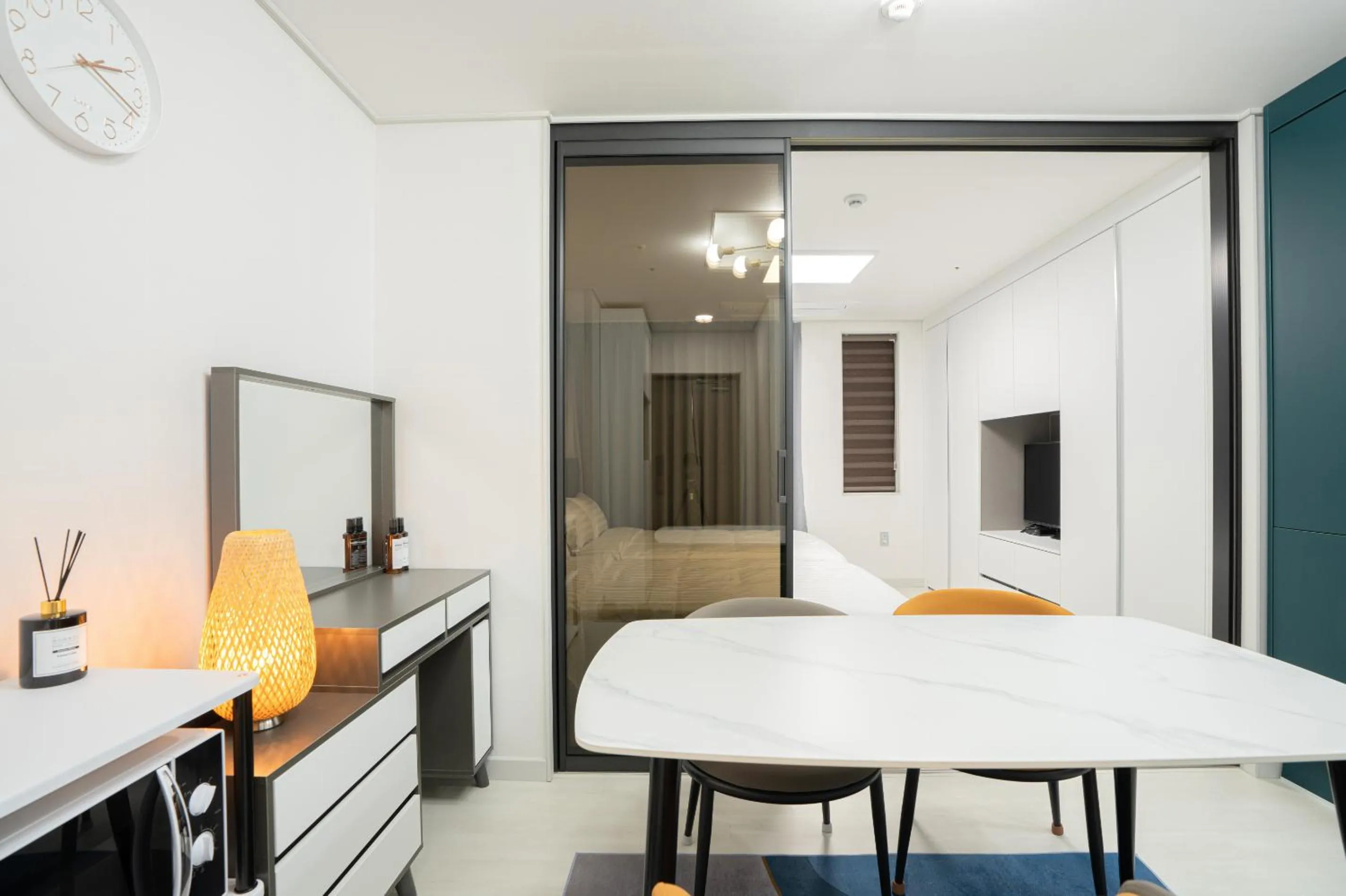 Jeju Seomun Residence Hotel