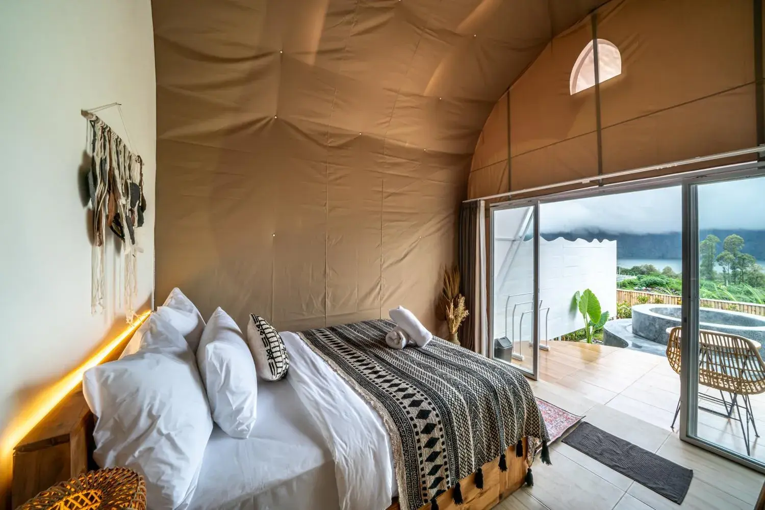 Bedroom, Bed in The Dewi Kintamani Luxury Glamping and Natural Hotspring Bedroom, Bed in The Dewi Kintamani Luxury Glamping and Natural Hotspring