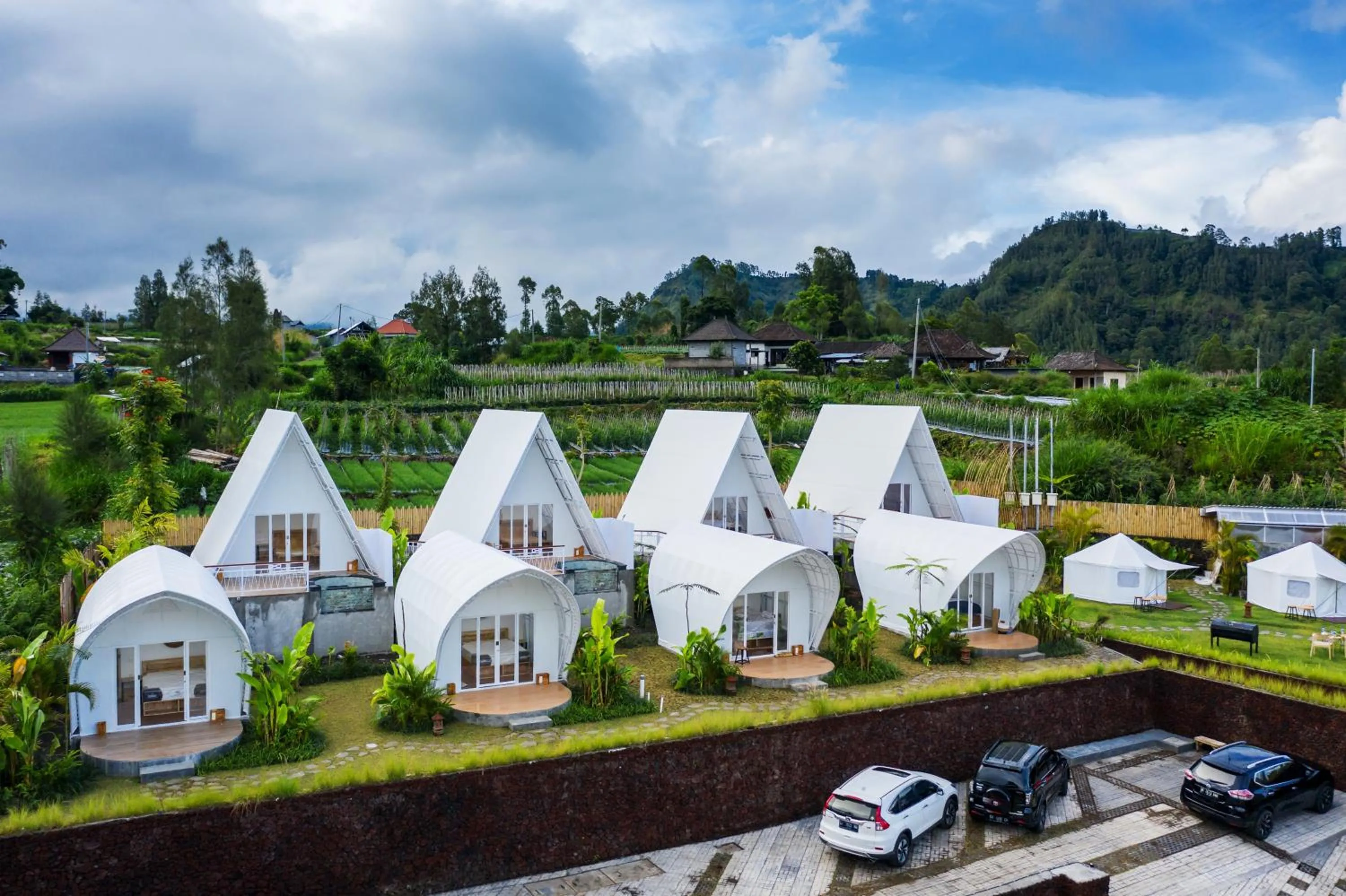 Parking in The Dewi Kintamani Luxury Glamping and Natural Hotspring