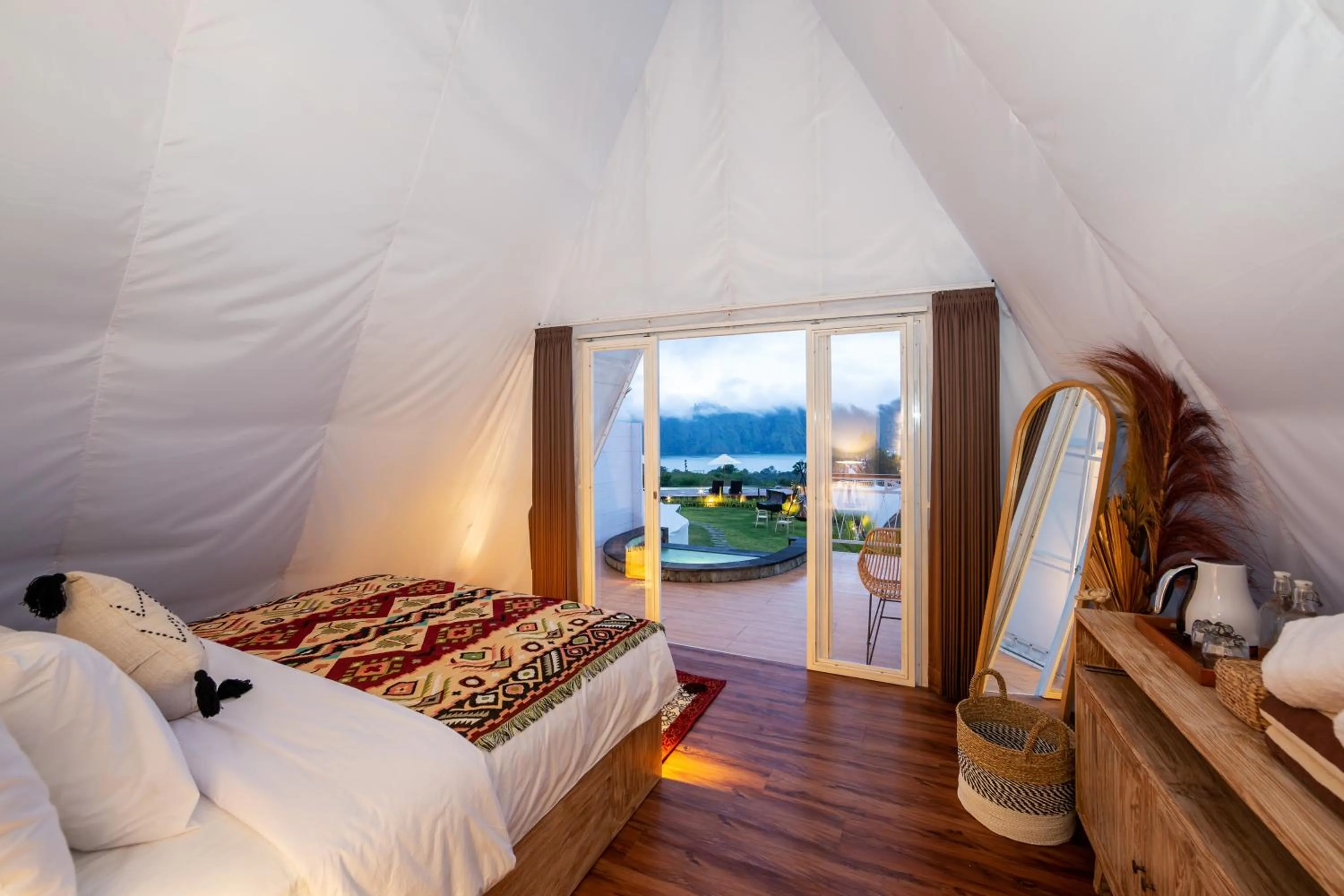 Bed in The Dewi Kintamani Luxury Glamping and Natural Hotspring