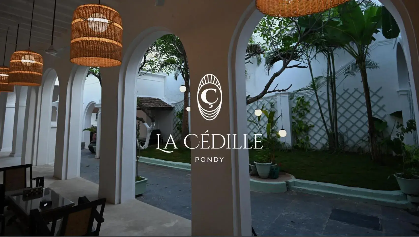 La Cedille - French Heritage House La Cedille - French Heritage House