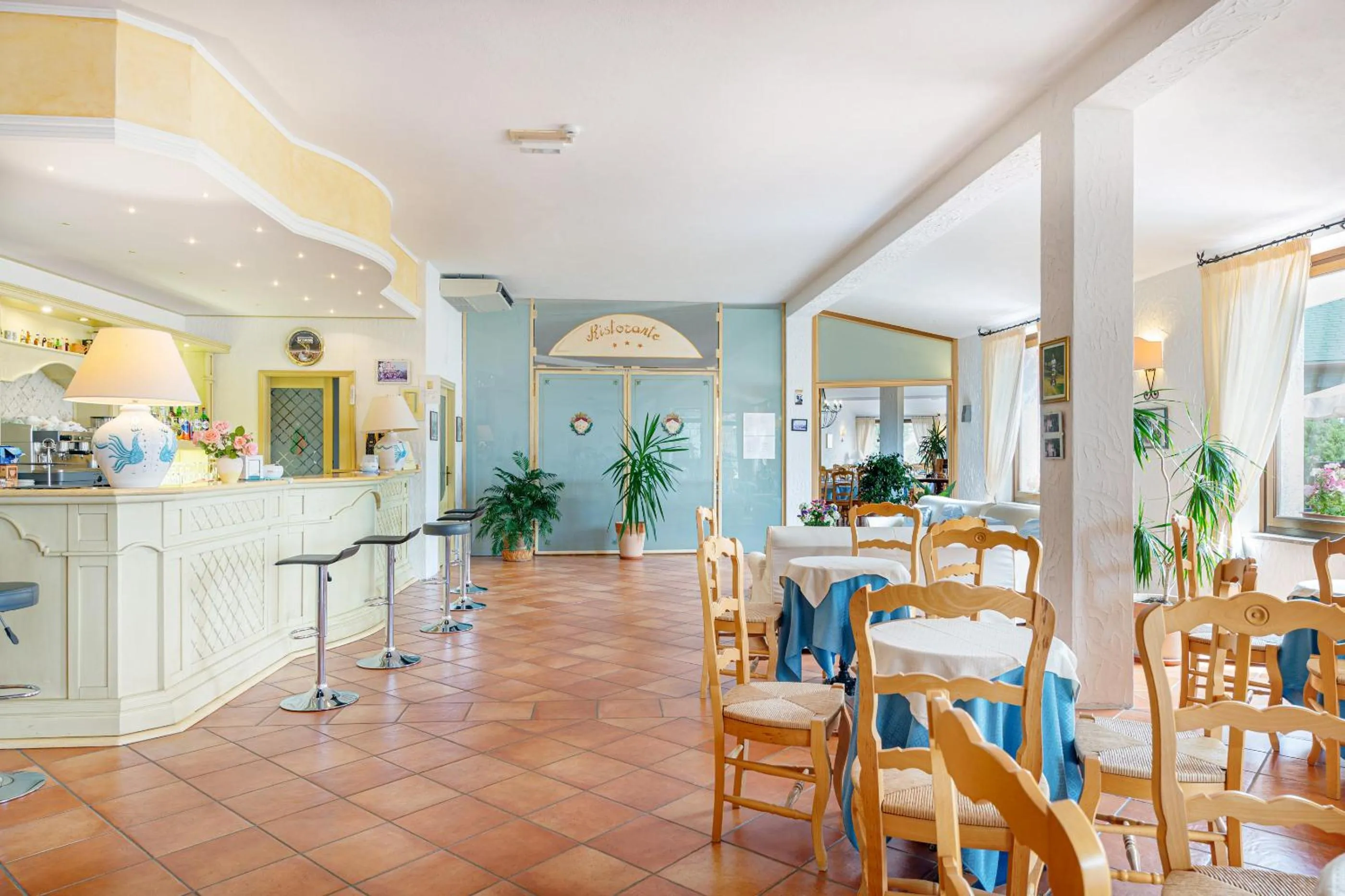 Lounge or bar in Hotel San Trano
