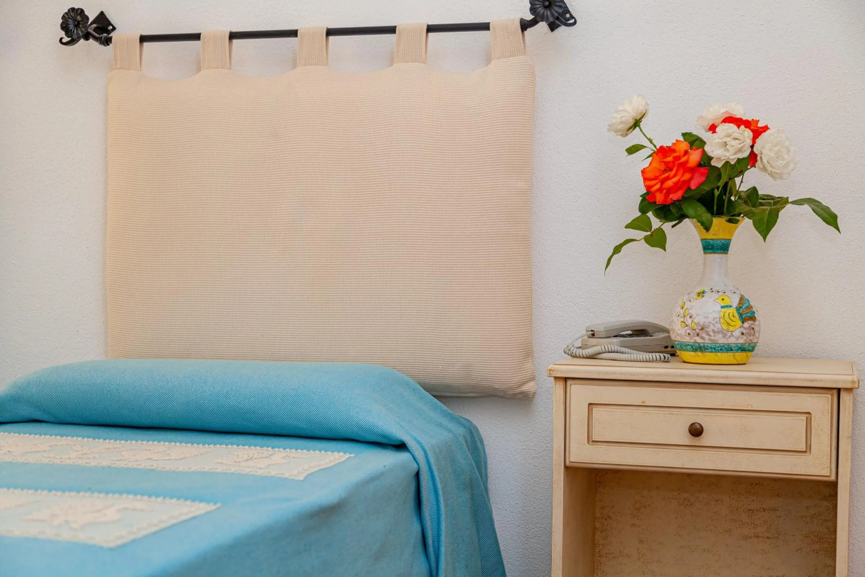 Bed in Hotel San Trano