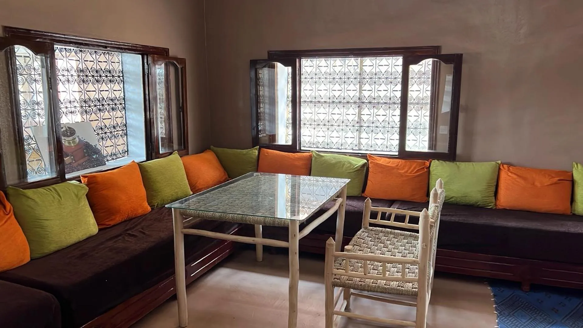 Nightclub / DJ in ETOILE FILANTE D Or