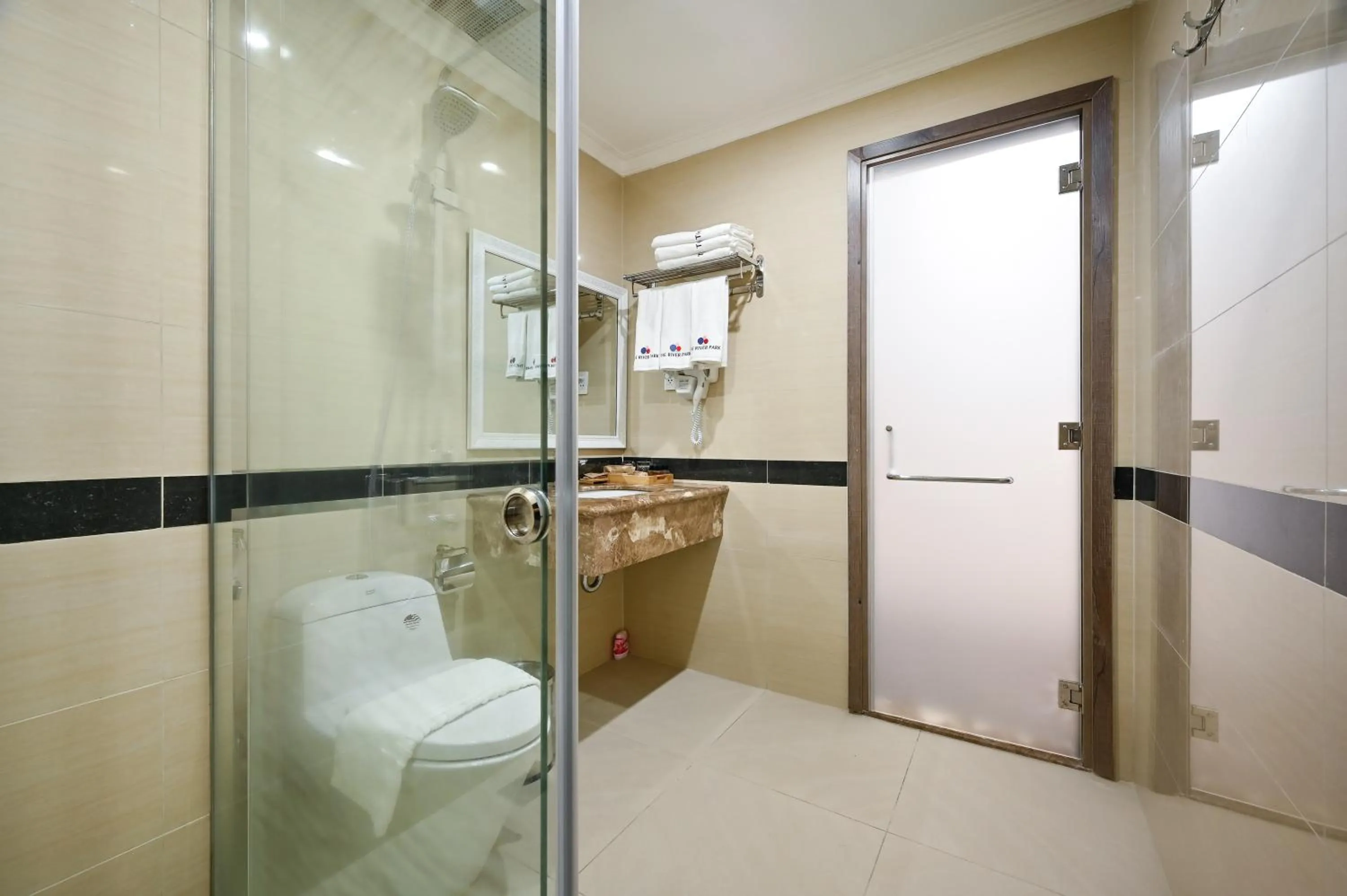 The River Park Hotel