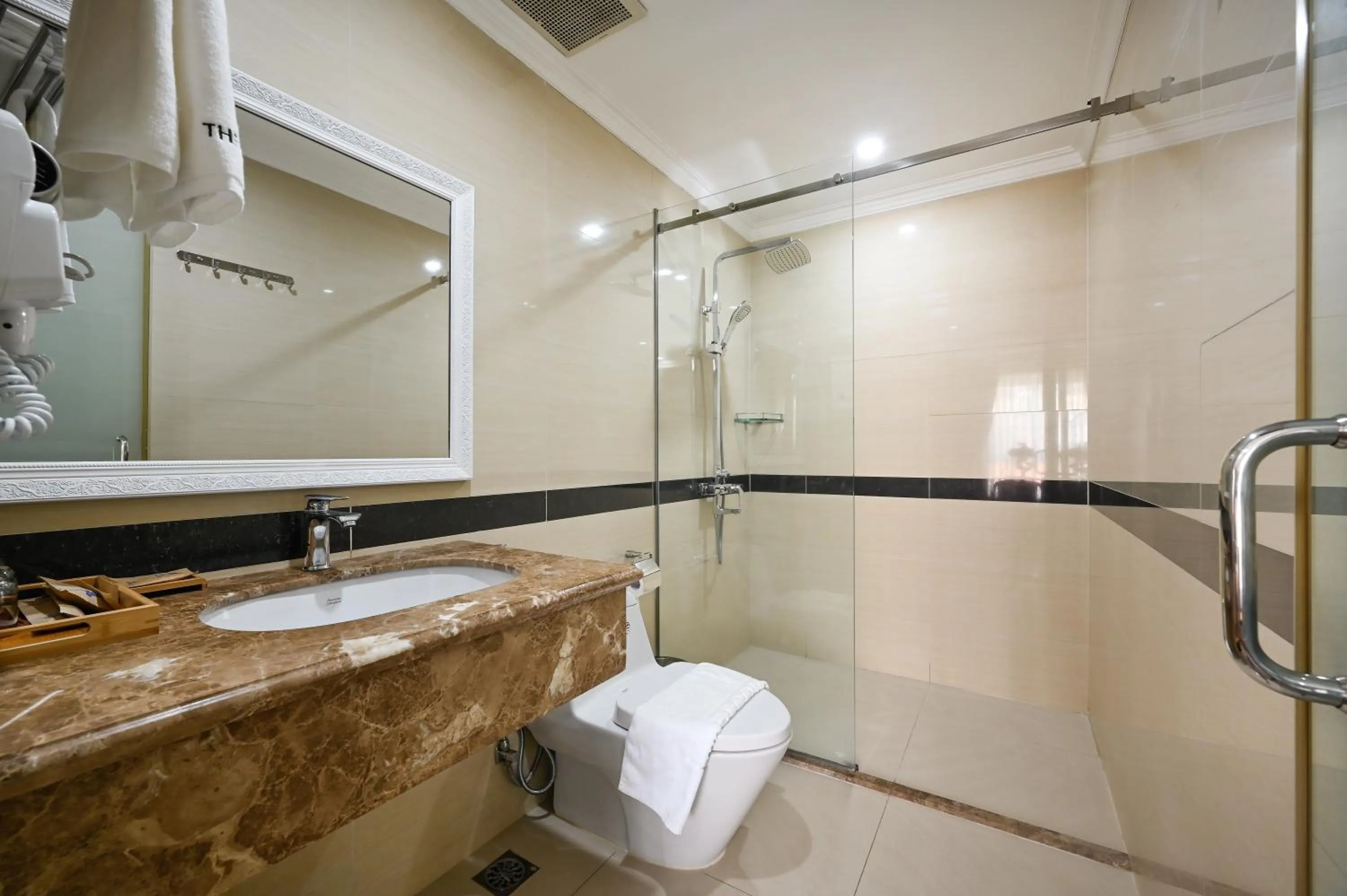 The River Park Hotel