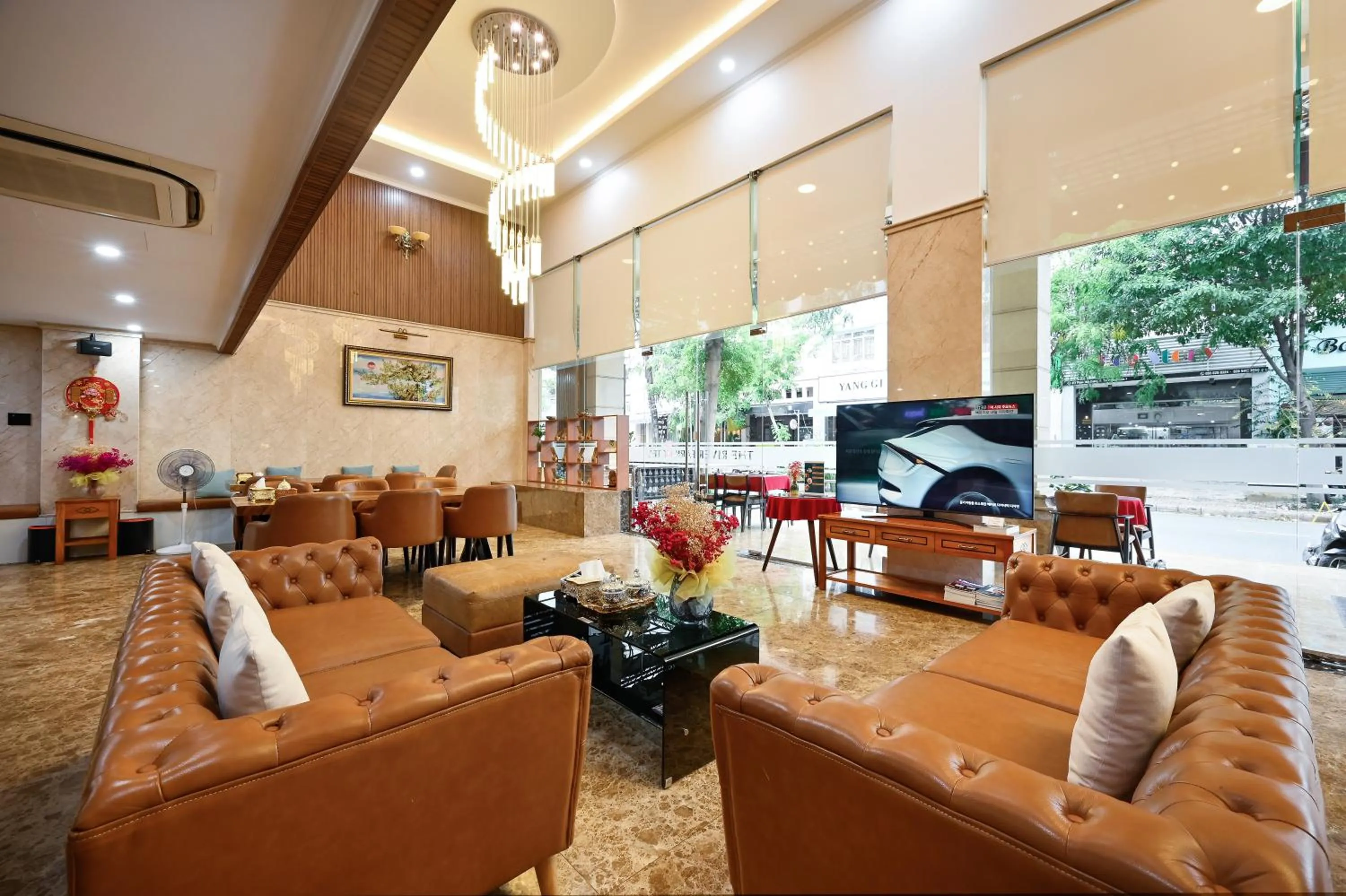 The River Park Hotel