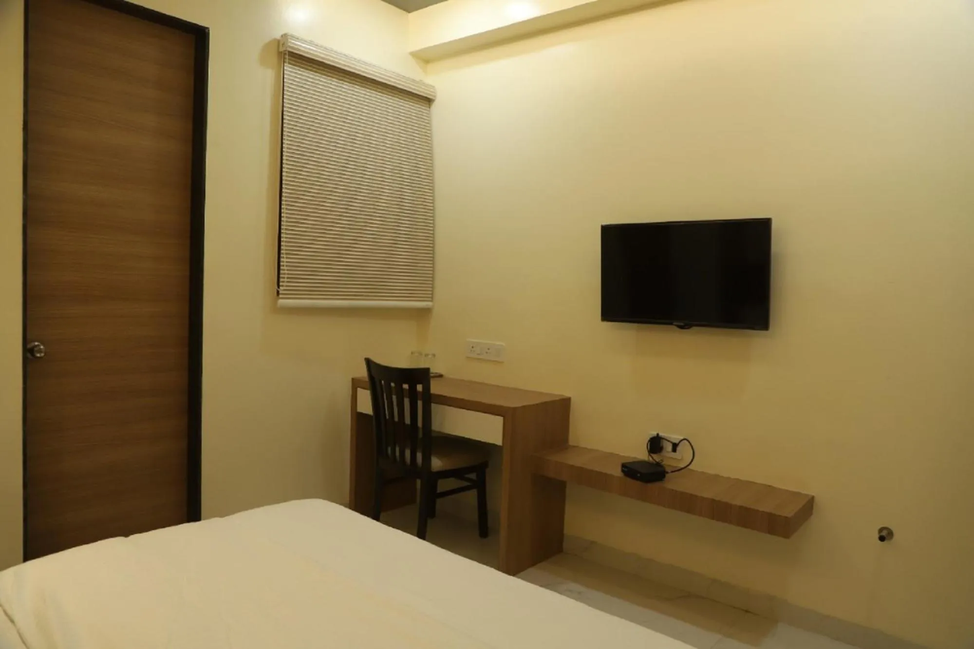 TV and multimedia, Bed in ID Square residency Parbhani