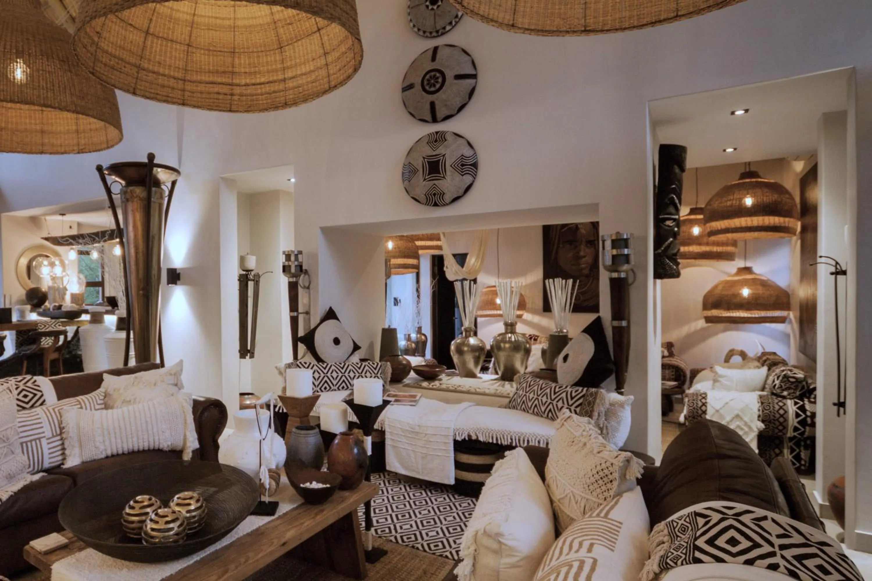 Living room in African Flair Boutique Safari Lodge