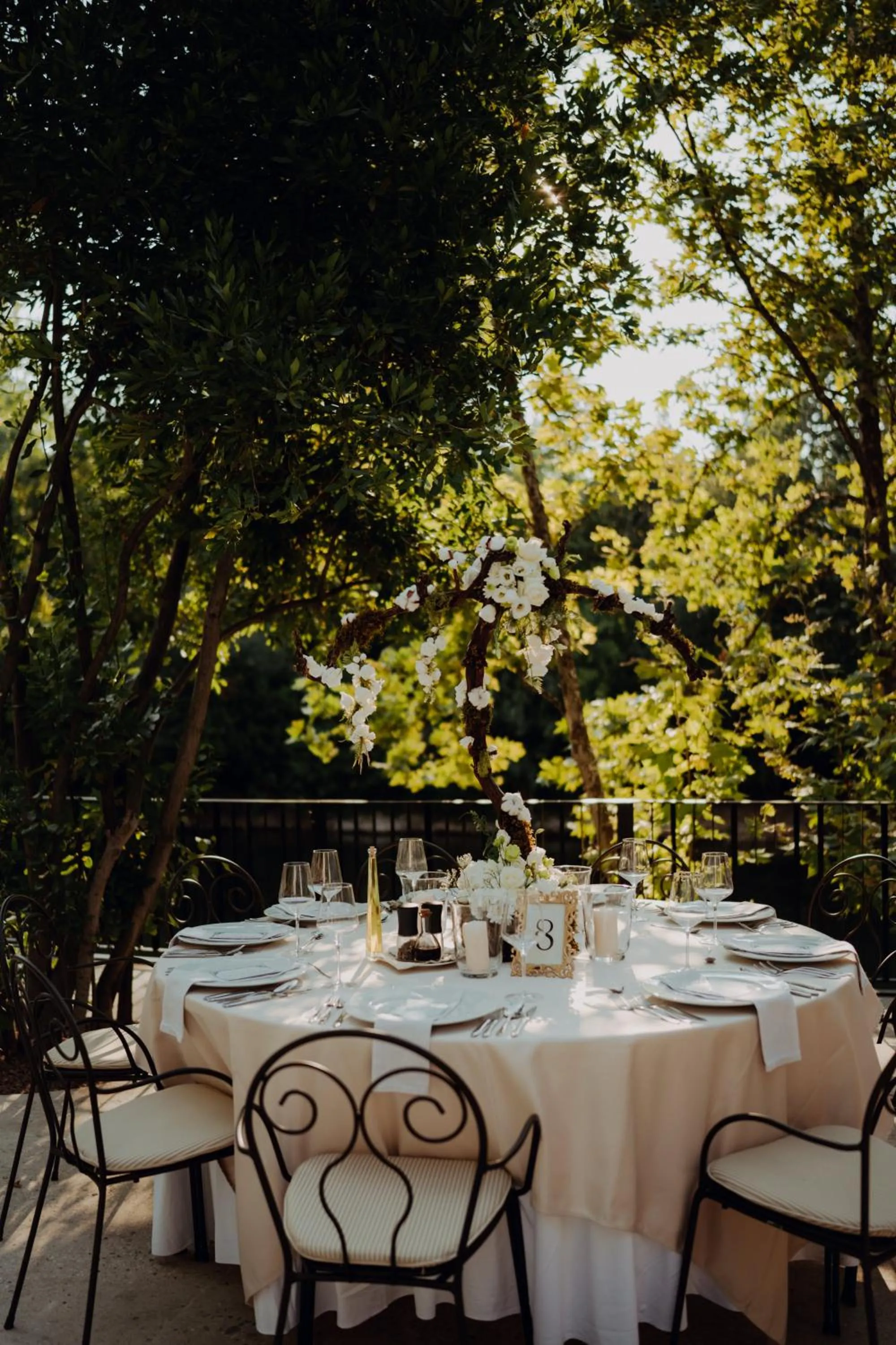 Restaurant/places to eat in Hotel Buna Mostar