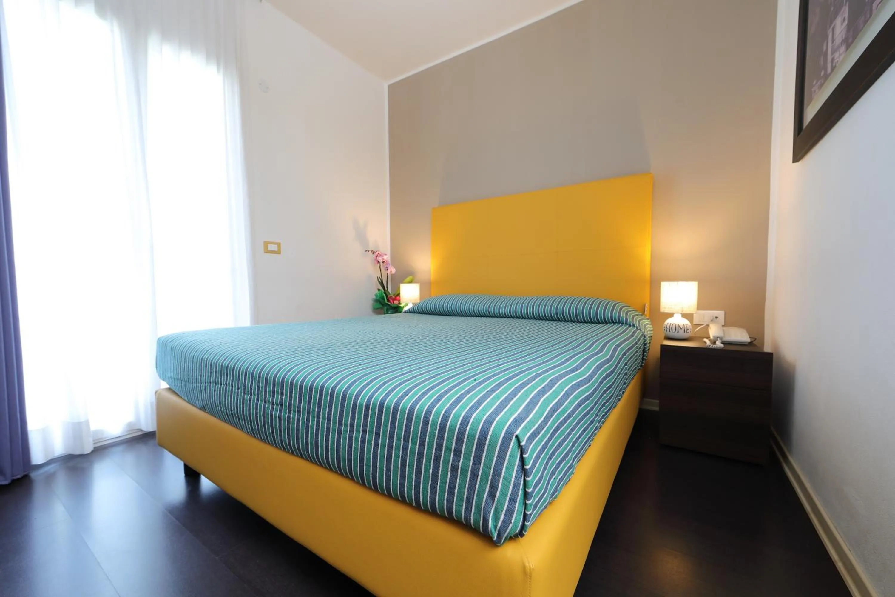 Photo of the whole room, Bed in Hotel Anapaya