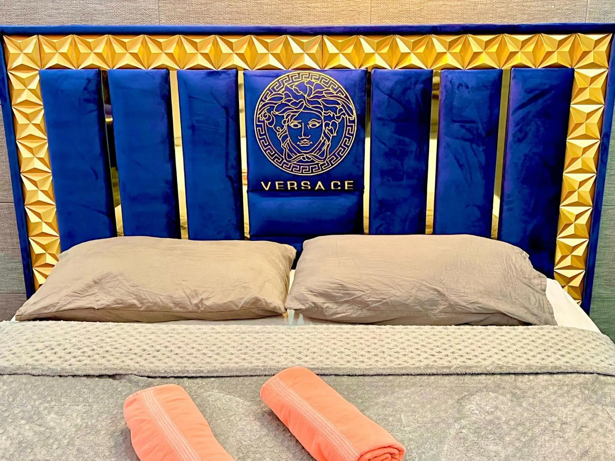 Bedroom, Bed in LEVENT PALACE REZİDANS