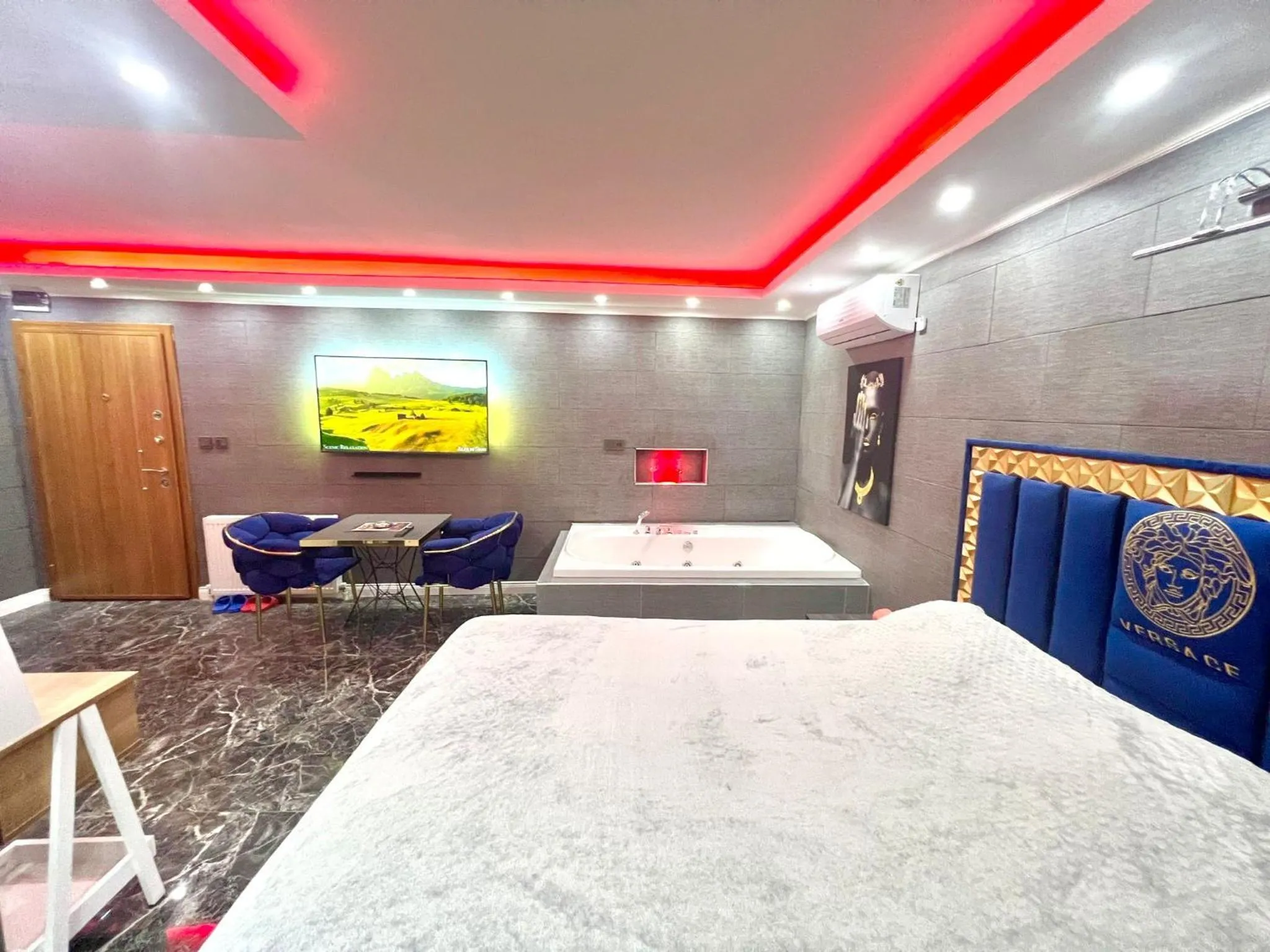 Bed in LEVENT PALACE REZİDANS