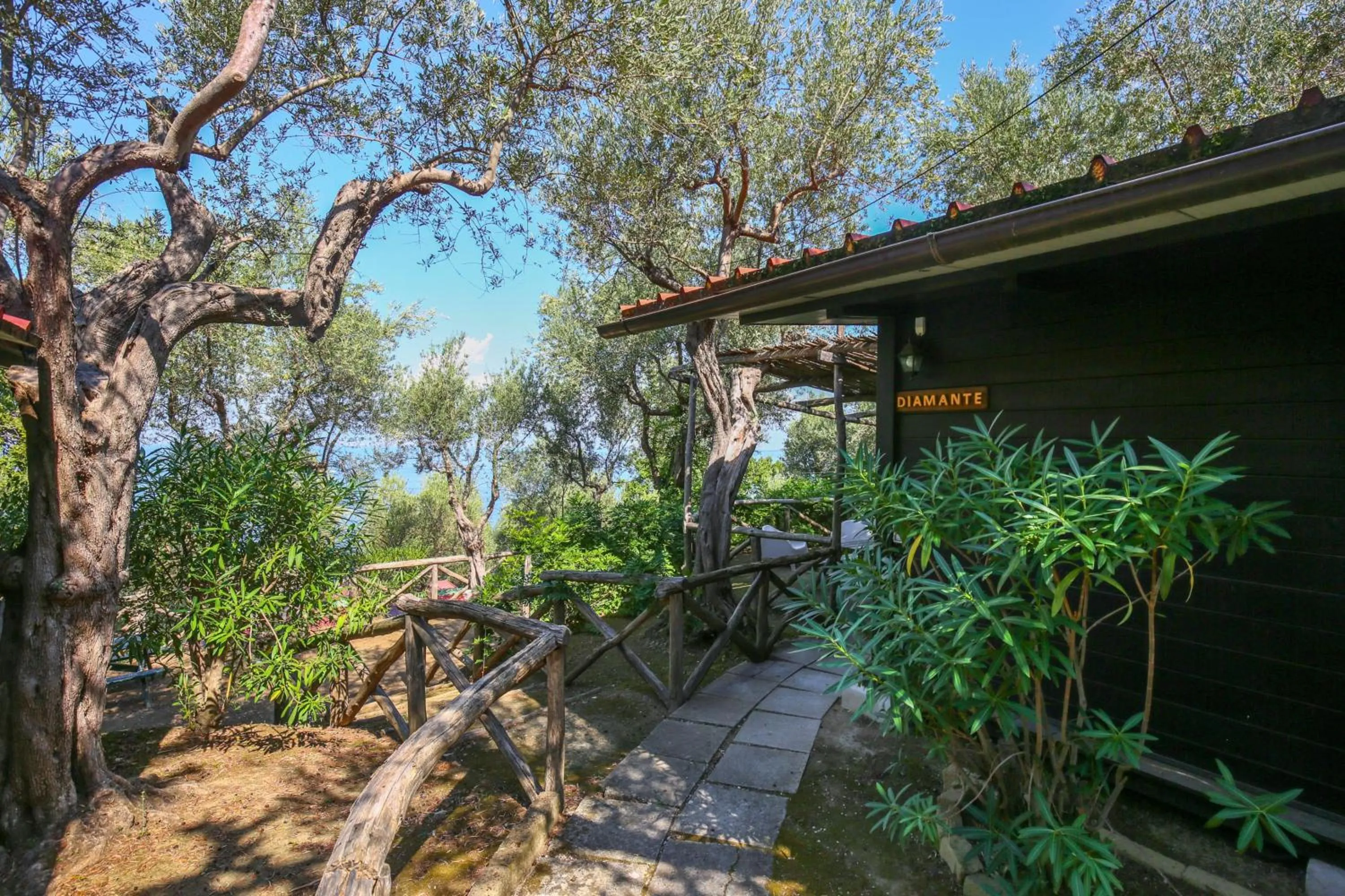 Patio in Village Camping Santa Fortunata - Campogaio