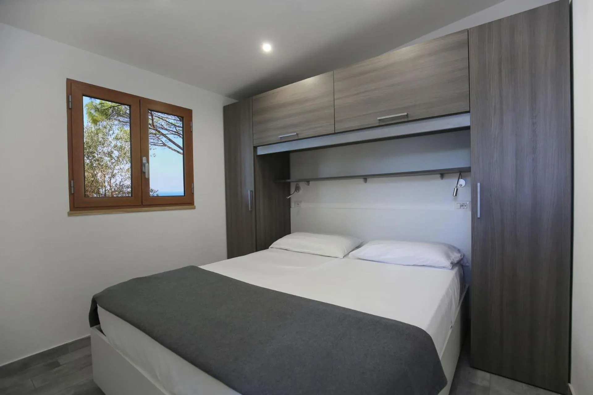 Bedroom, Bed in Village Camping Santa Fortunata - Campogaio