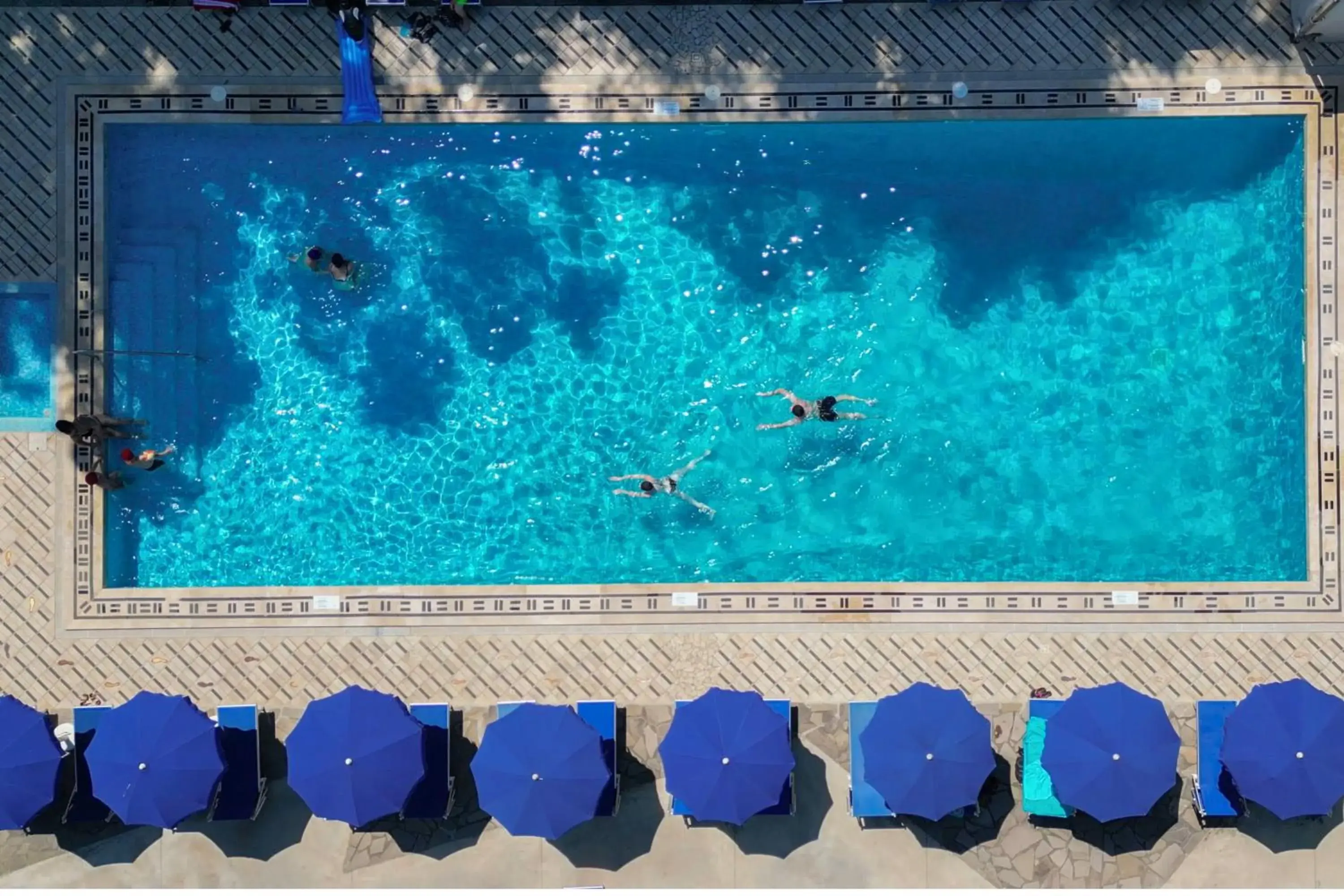 Pool view in Village Camping Santa Fortunata - Campogaio Pool view in Village Camping Santa Fortunata - Campogaio