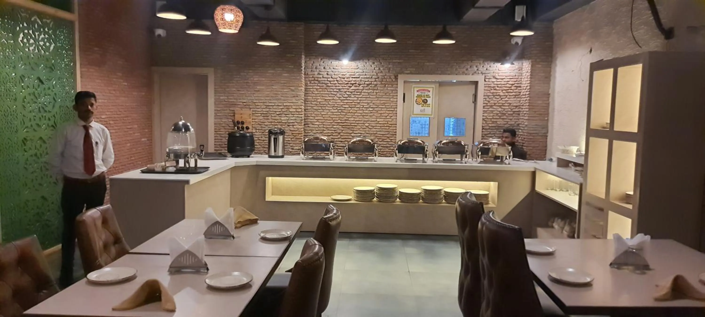 Restaurant/places to eat in Raj Darbar - 10 Meter From Golden Temple