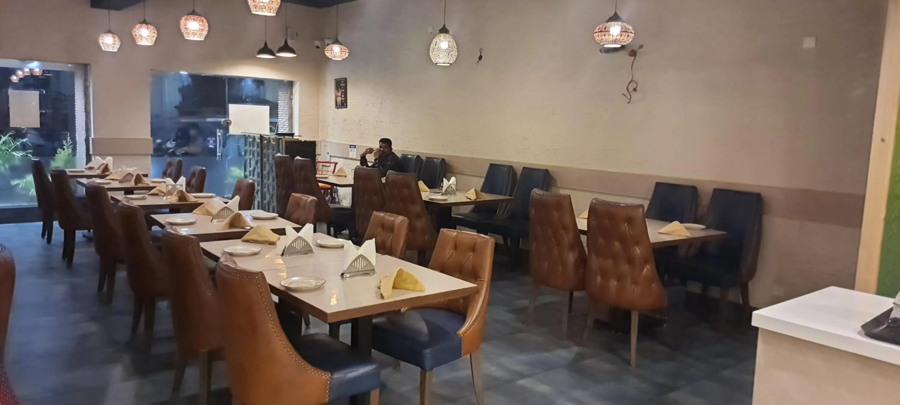 Restaurant/places to eat in Raj Darbar - 10 Meter From Golden Temple