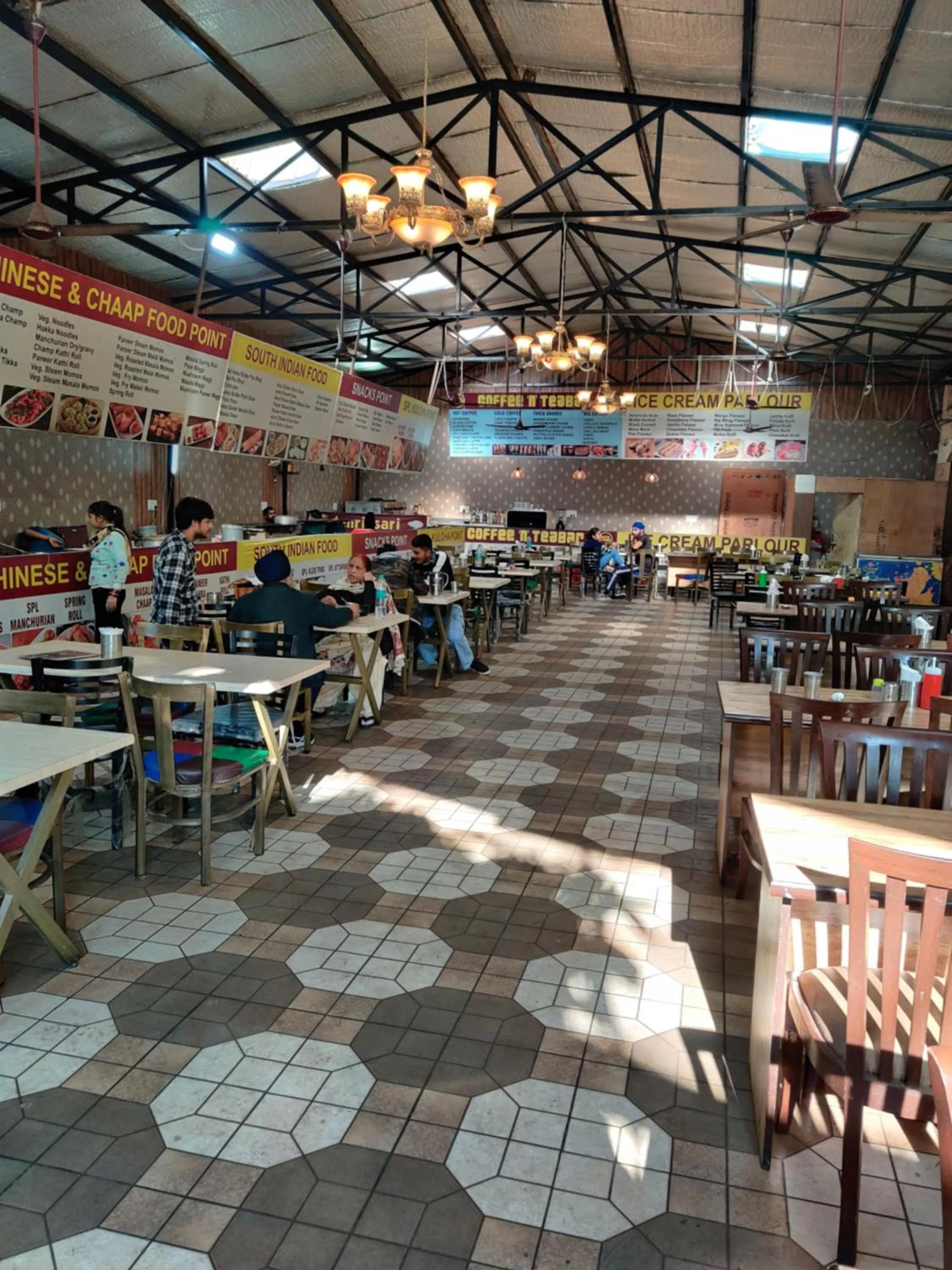 Restaurant/places to eat in Raj Darbar - 10 Meter From Golden Temple