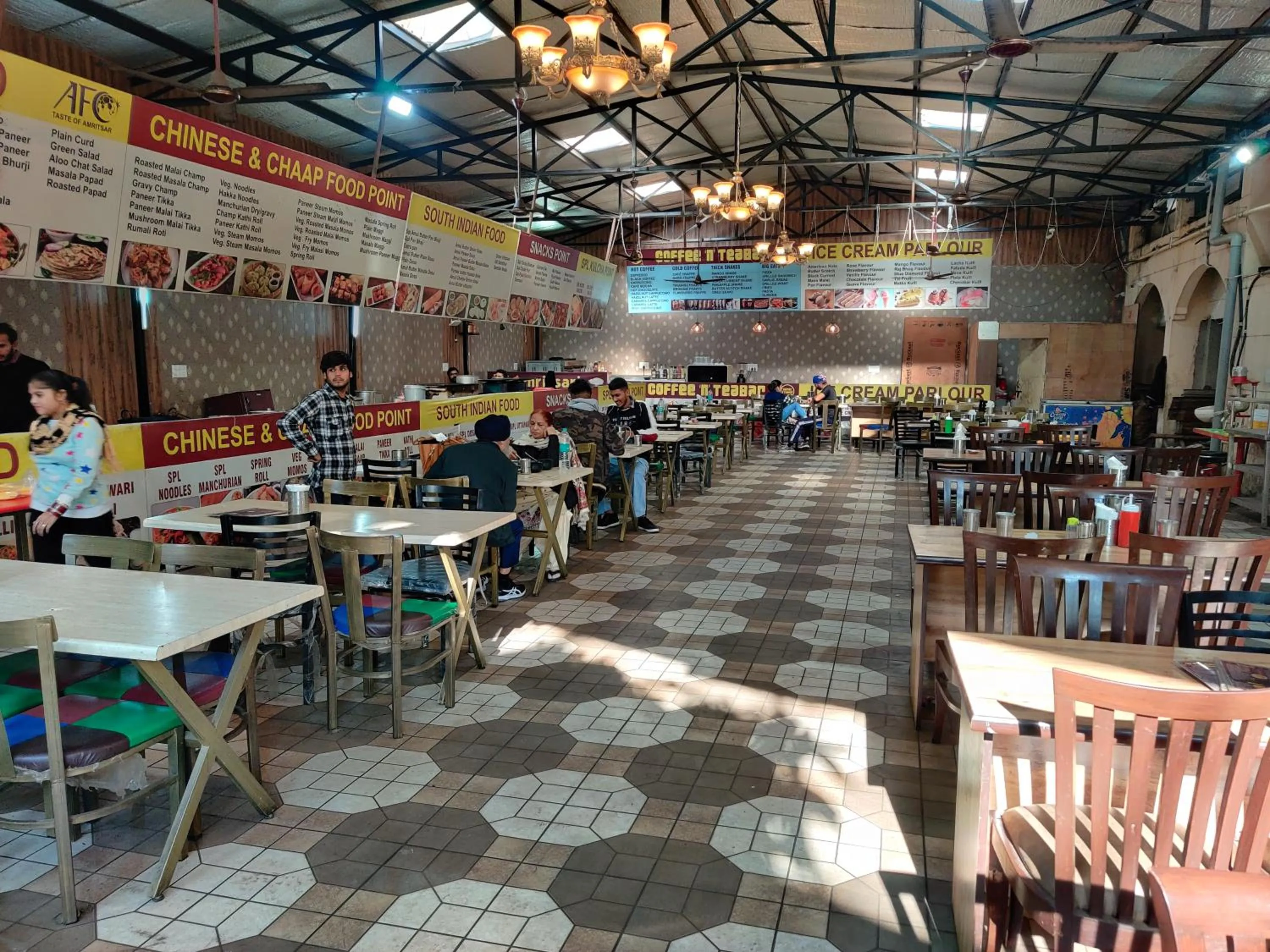 Restaurant/places to eat in Raj Darbar - 10 Meter From Golden Temple