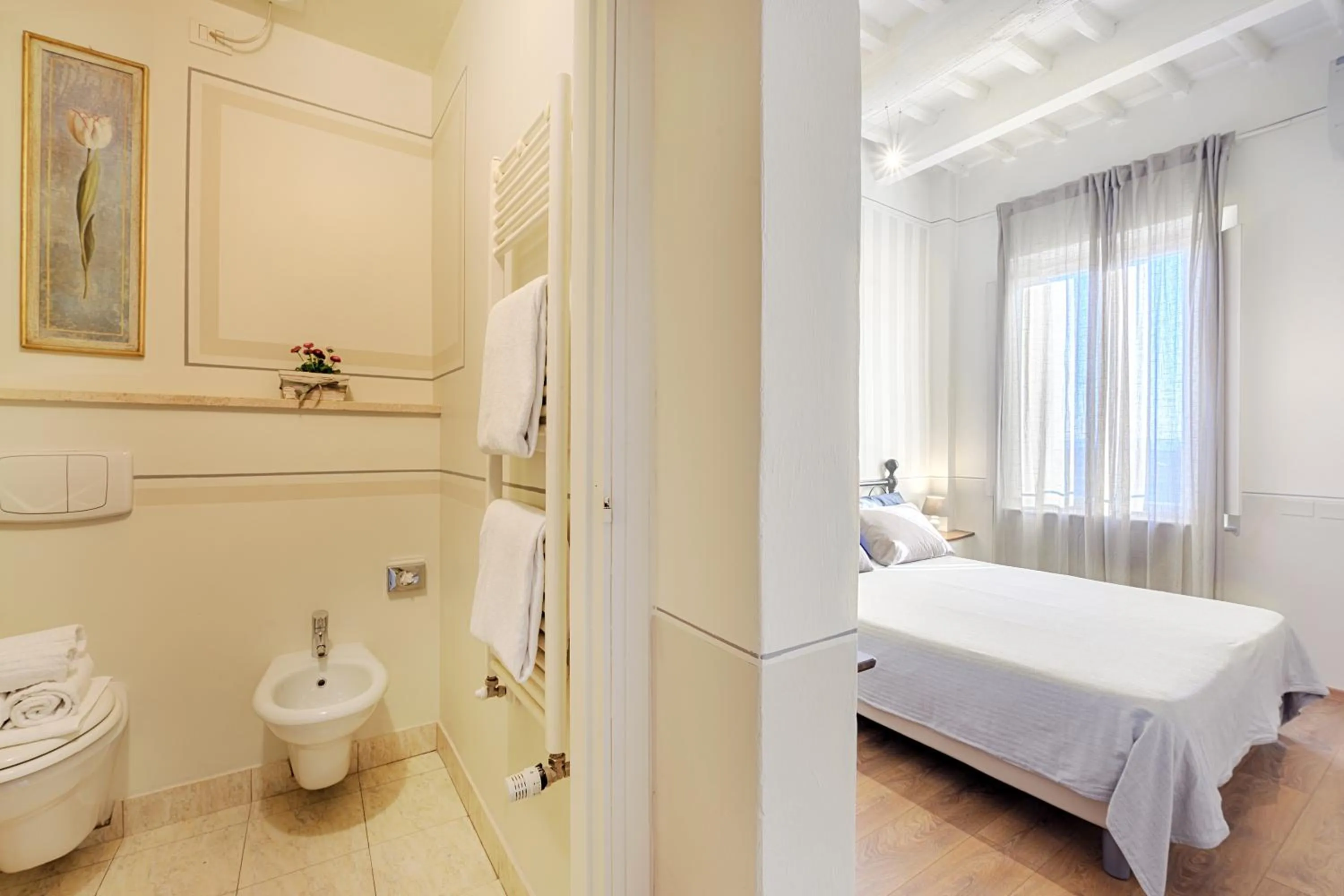 Bathroom, Bed in I Merli di Ada