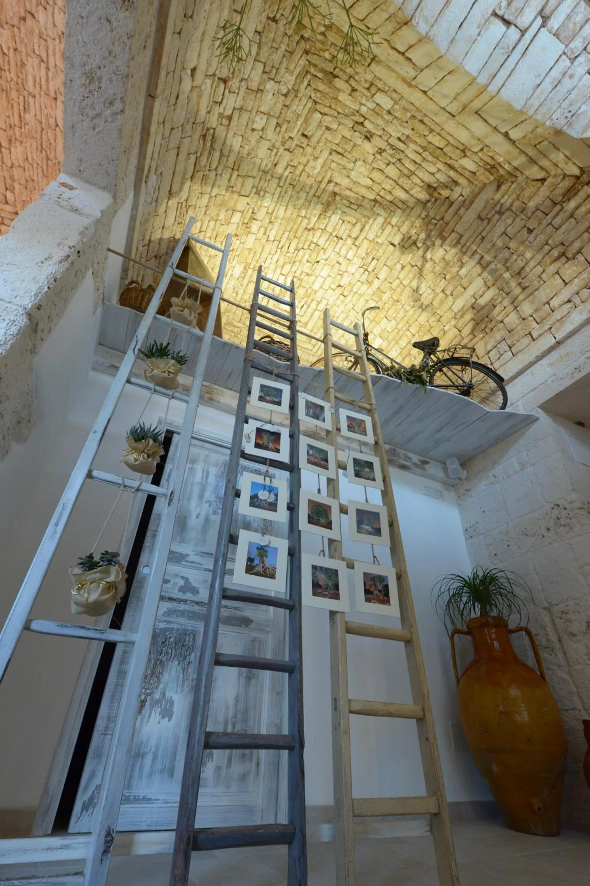 Continental breakfast in Trulli Holiday Albergo Diffuso