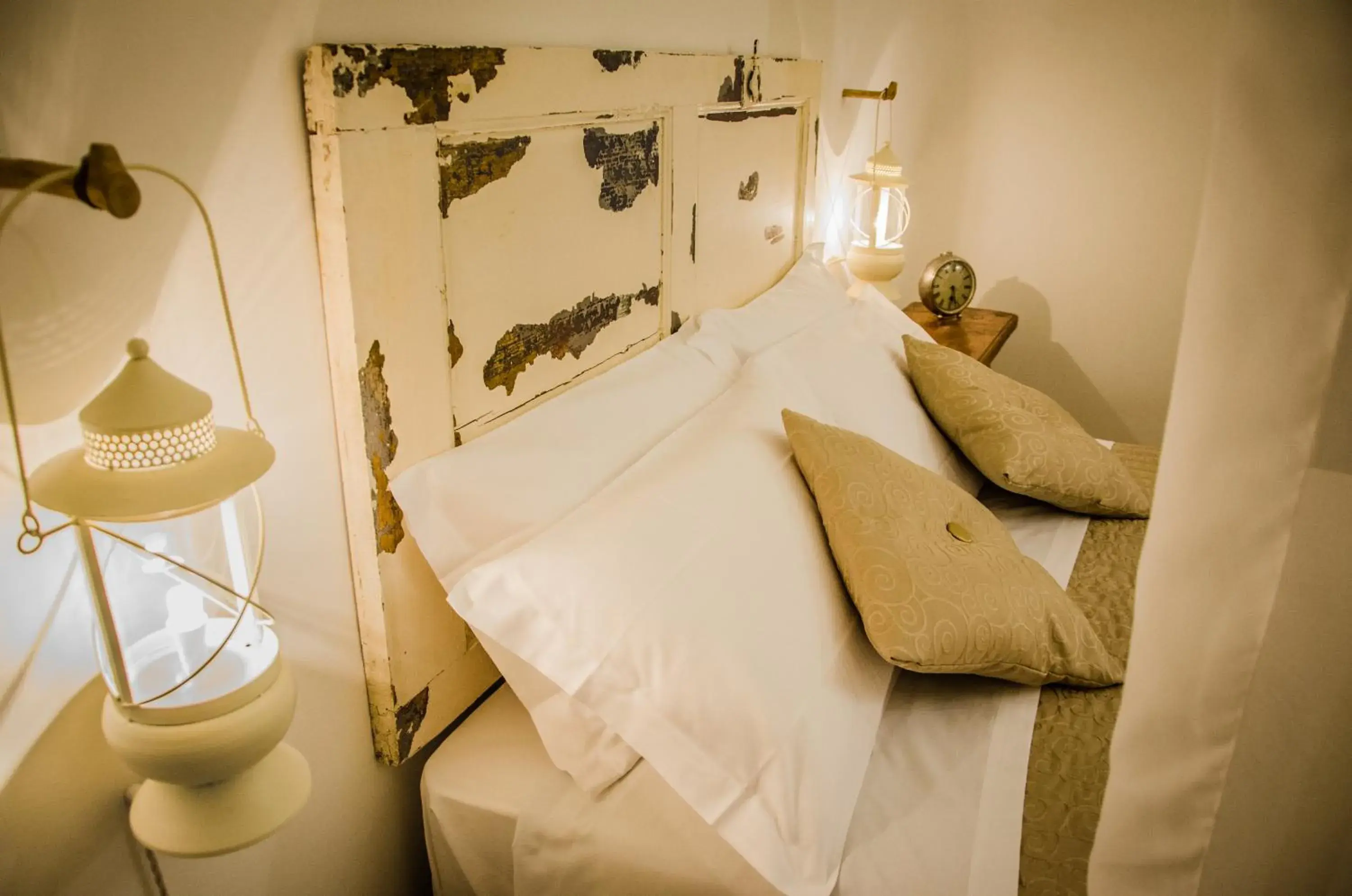 Bed in Trulli Holiday Albergo Diffuso Bed in Trulli Holiday Albergo Diffuso