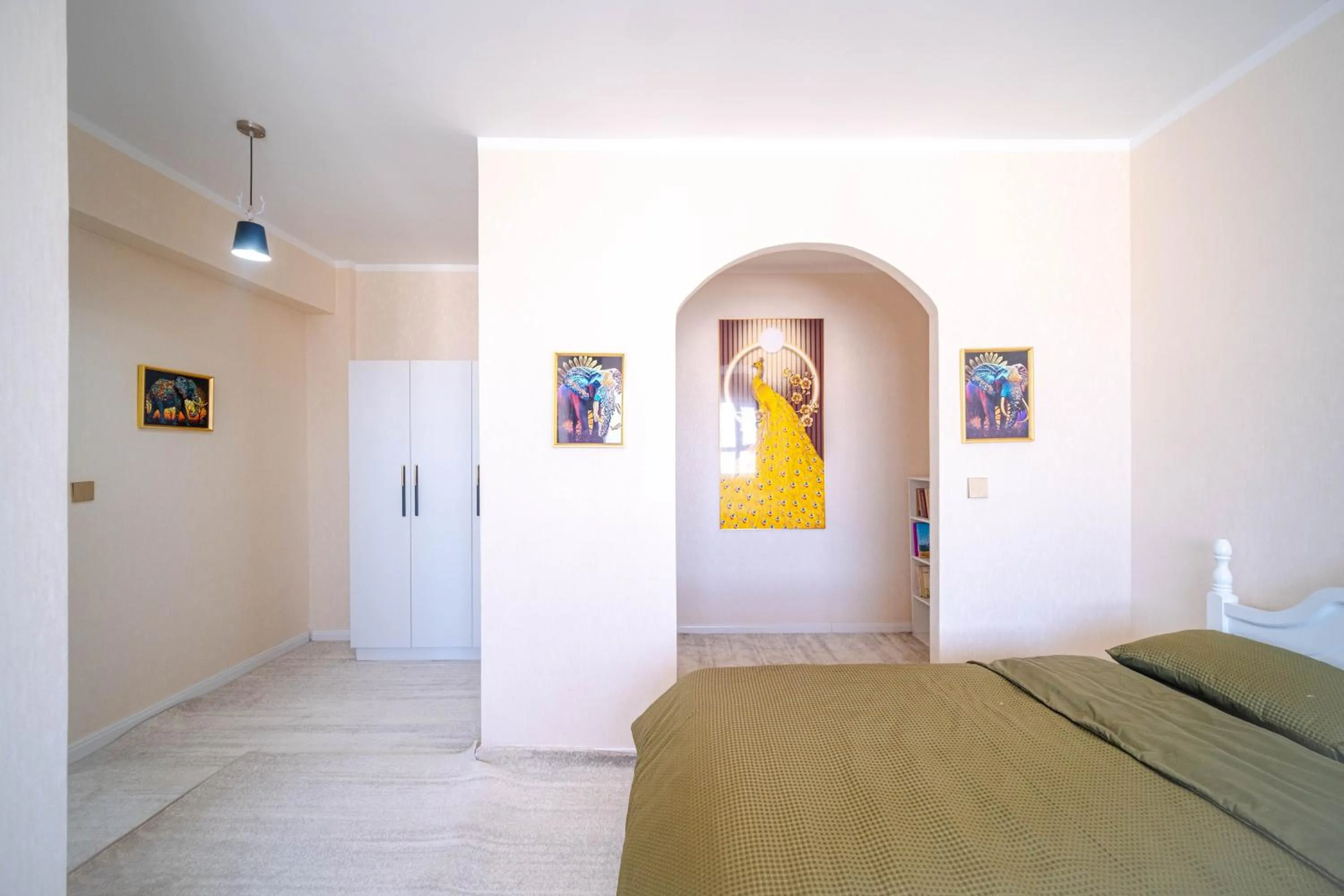 Bed in Eagle Town Serviced Apartment