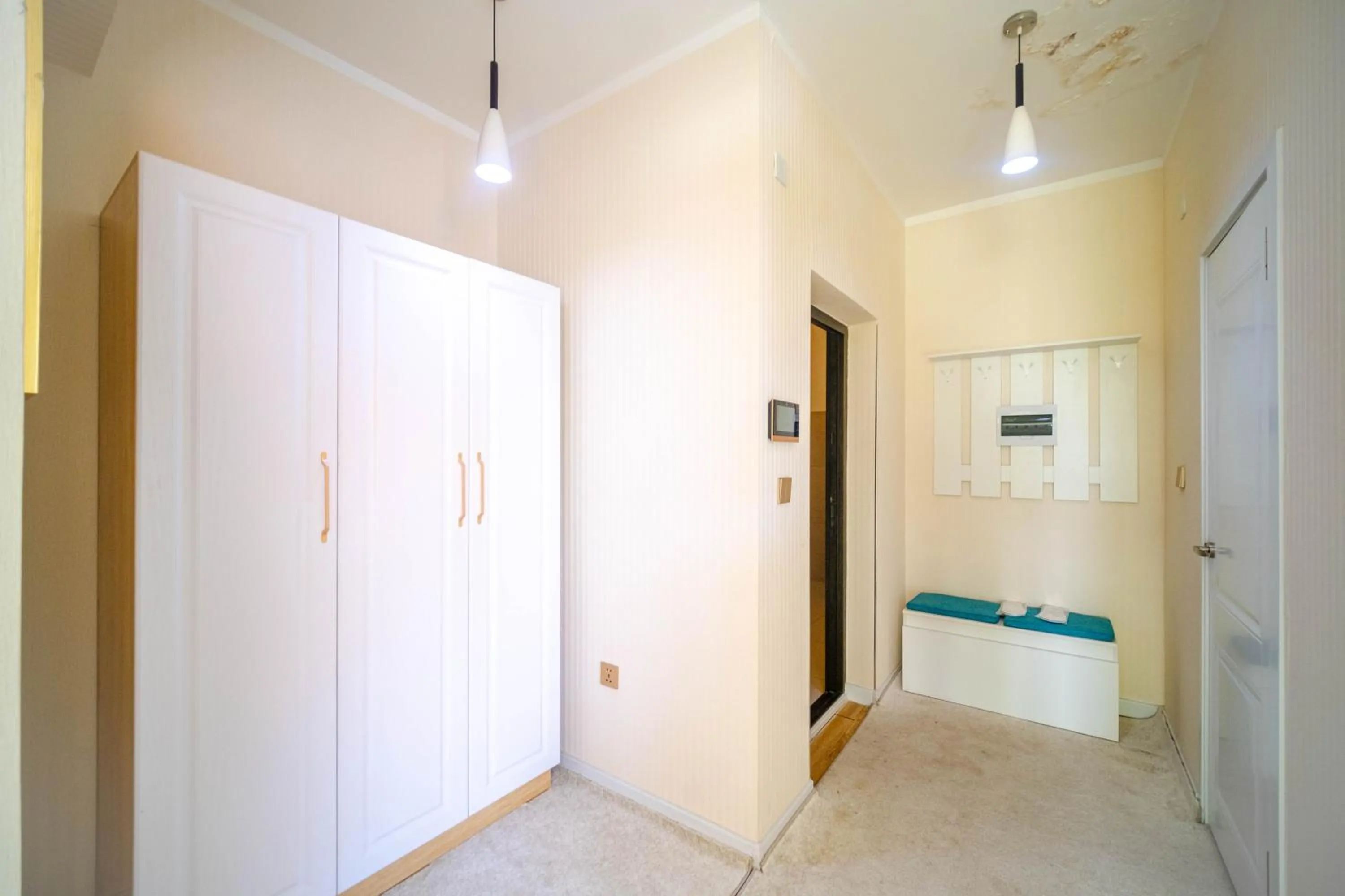 Bed in Eagle Town Serviced Apartment