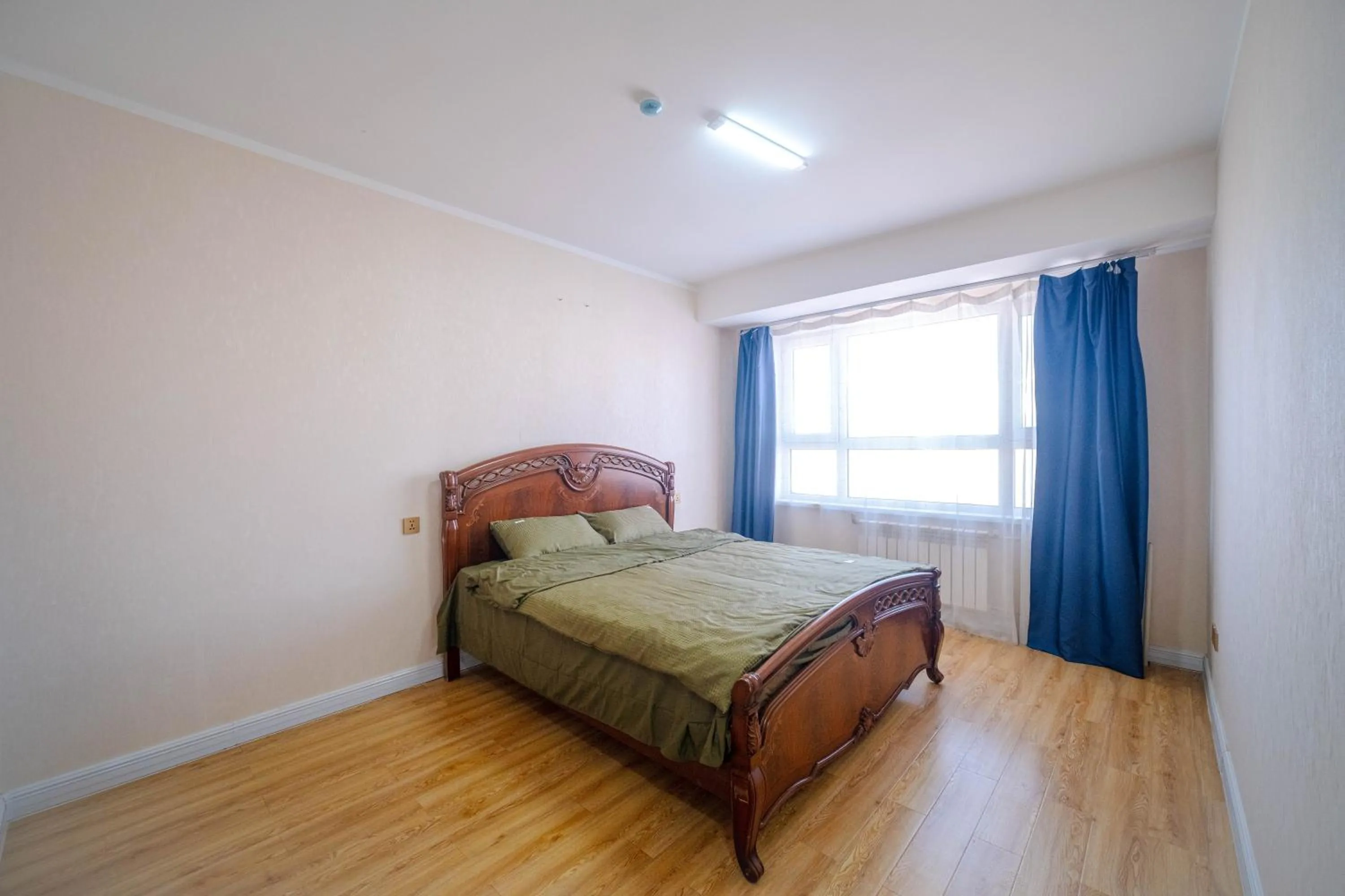 Bed in Eagle Town Serviced Apartment